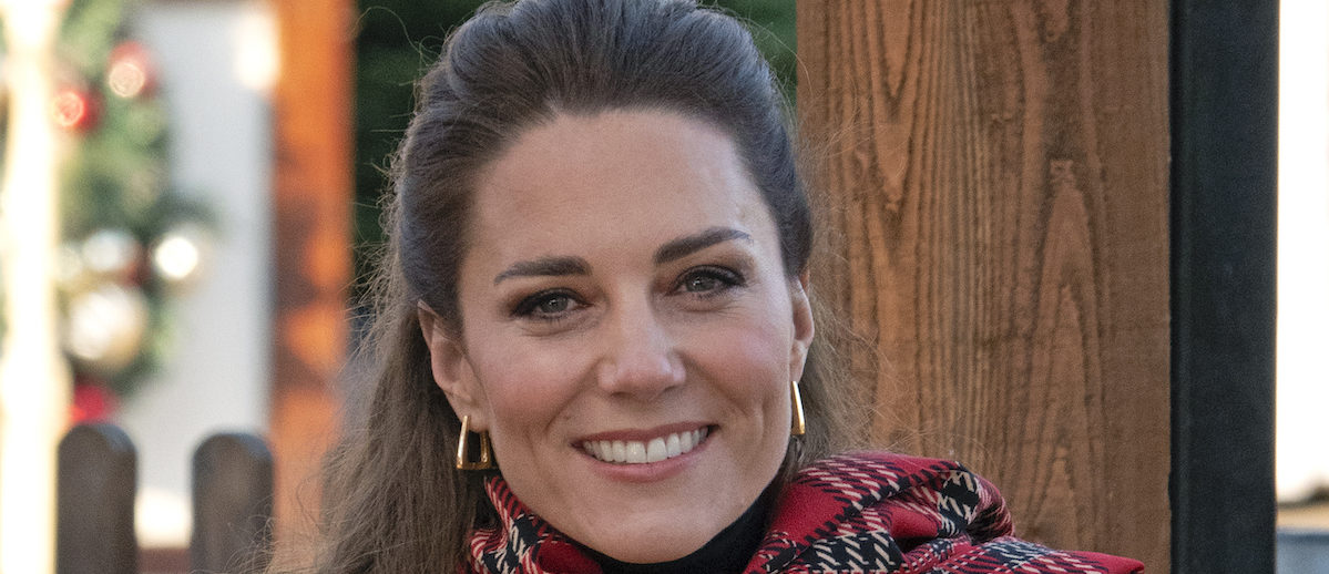 Kate Middleton Looks Festive In Jaw-Dropping Red Coat And Plaid Skirt ...
