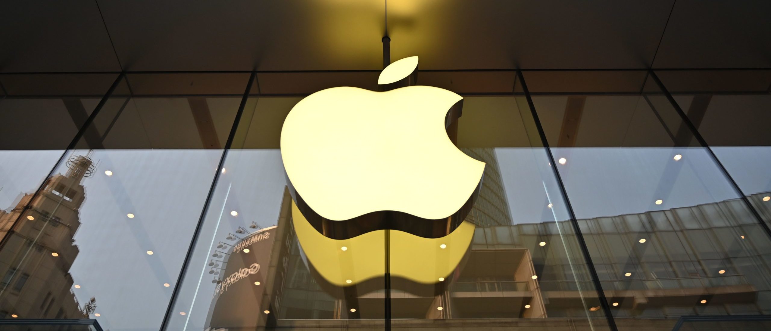 Apple Hire Out After Fellow Employees Demand Investigation Over ...