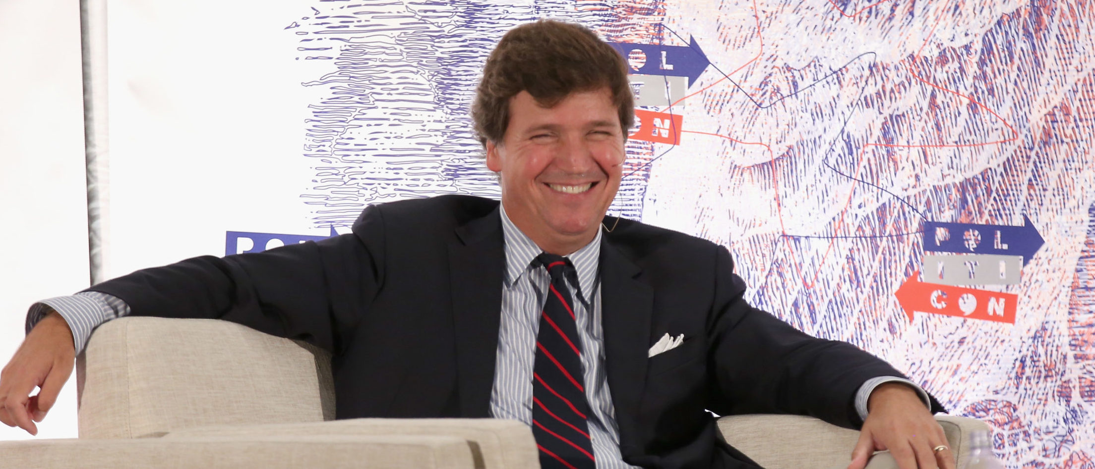  Tucker Carlson speaks onstage during Politicon 2018 at Los Angeles Convention Center on October 21, 2018 (Photo by Phillip Faraone/Getty Images for Politicon) 