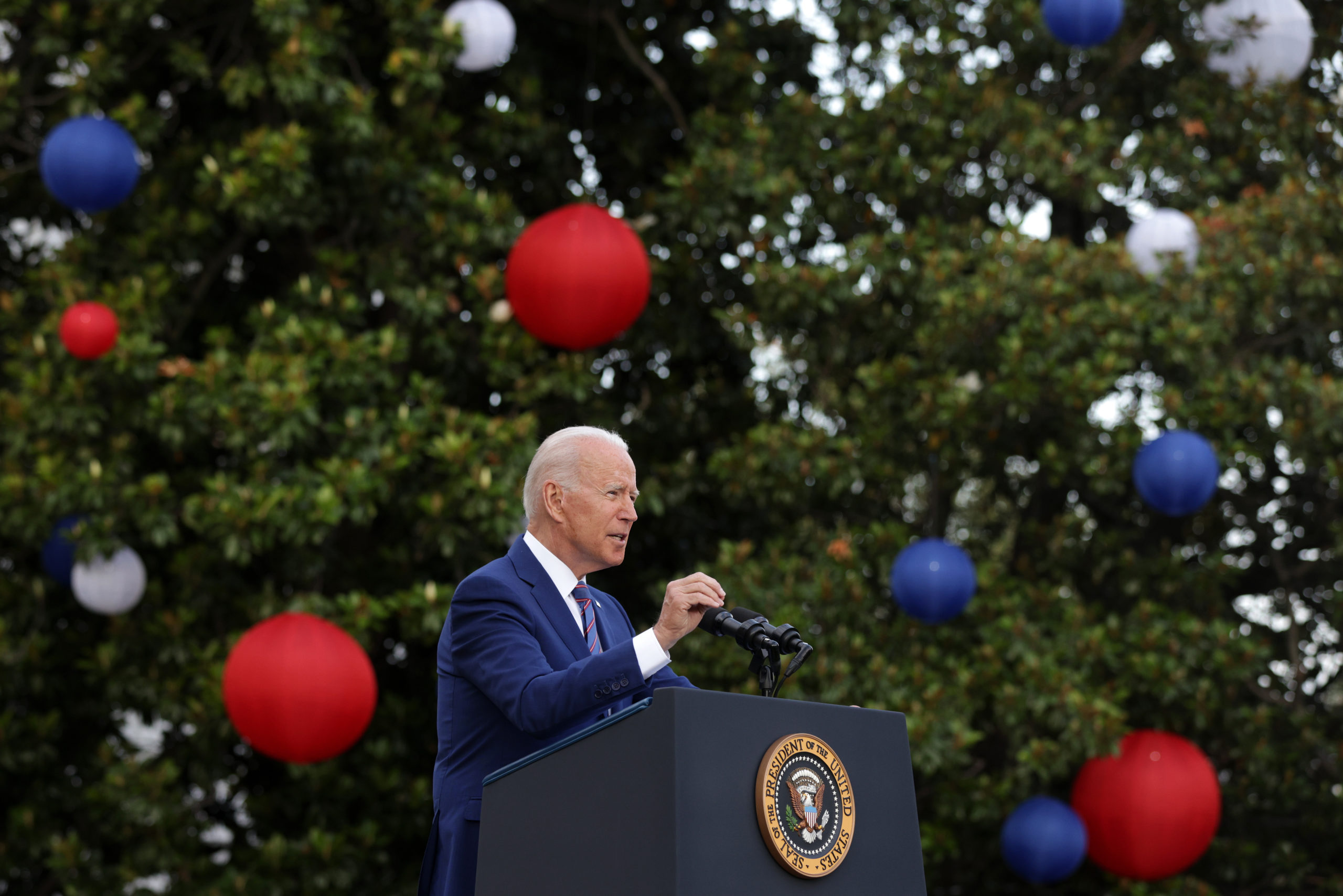 WASHINGTON, DC - JULY 04: U.S. President Joe Biden speaks during a Fourth of July BBQ event to celebrate Independence Day at the South Lawn of the White House July 4, 2021 in Washington, DC. President Biden and first lady Jill Biden hosted about 1,000 guests, including COVID response essential workers and military families, to celebrate the nation’s 245th birthday. (Photo by Alex Wong/Getty Images)