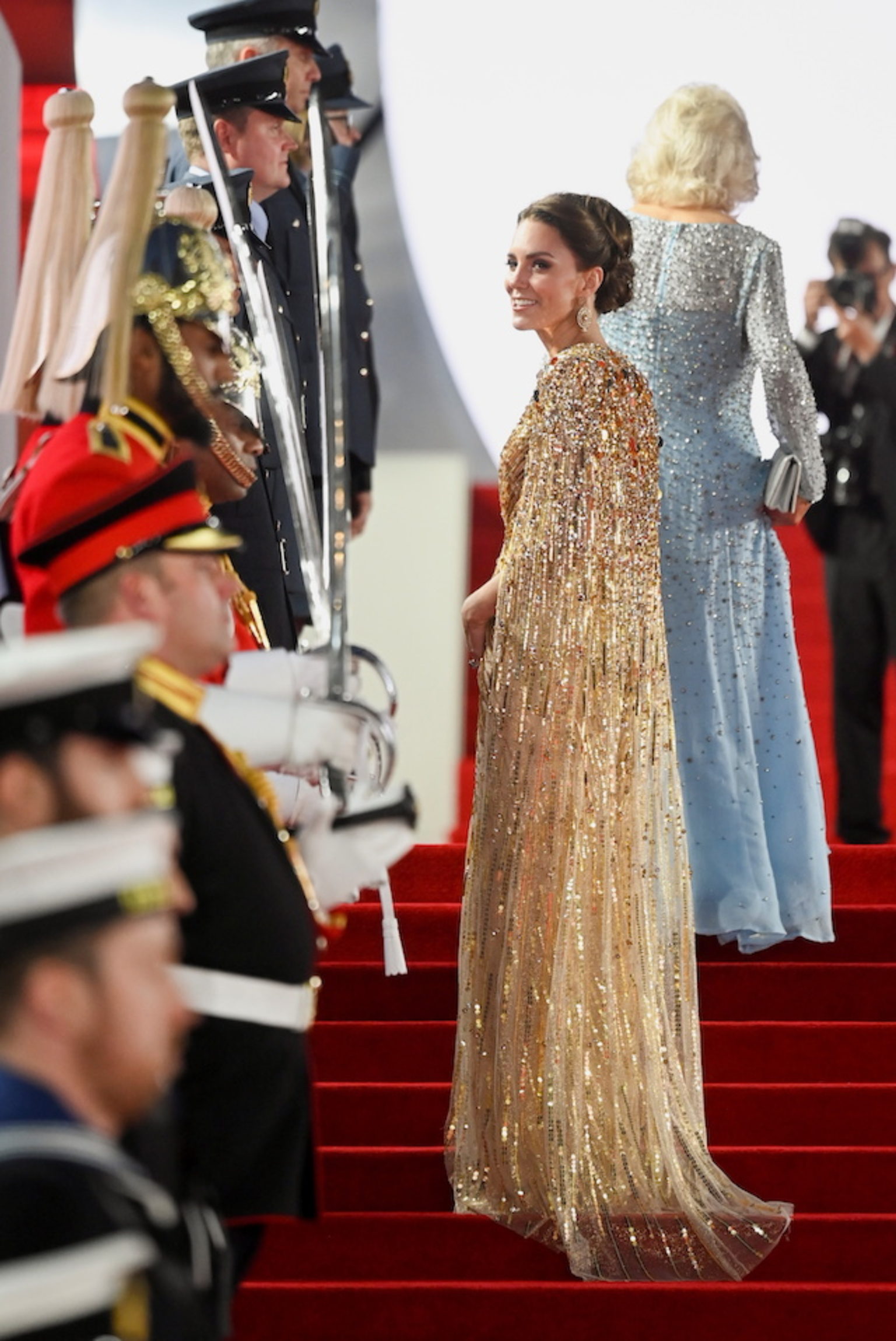 Kate Middleton Steals Show In Metallic Gold Cape Gown At Bond Movie ...