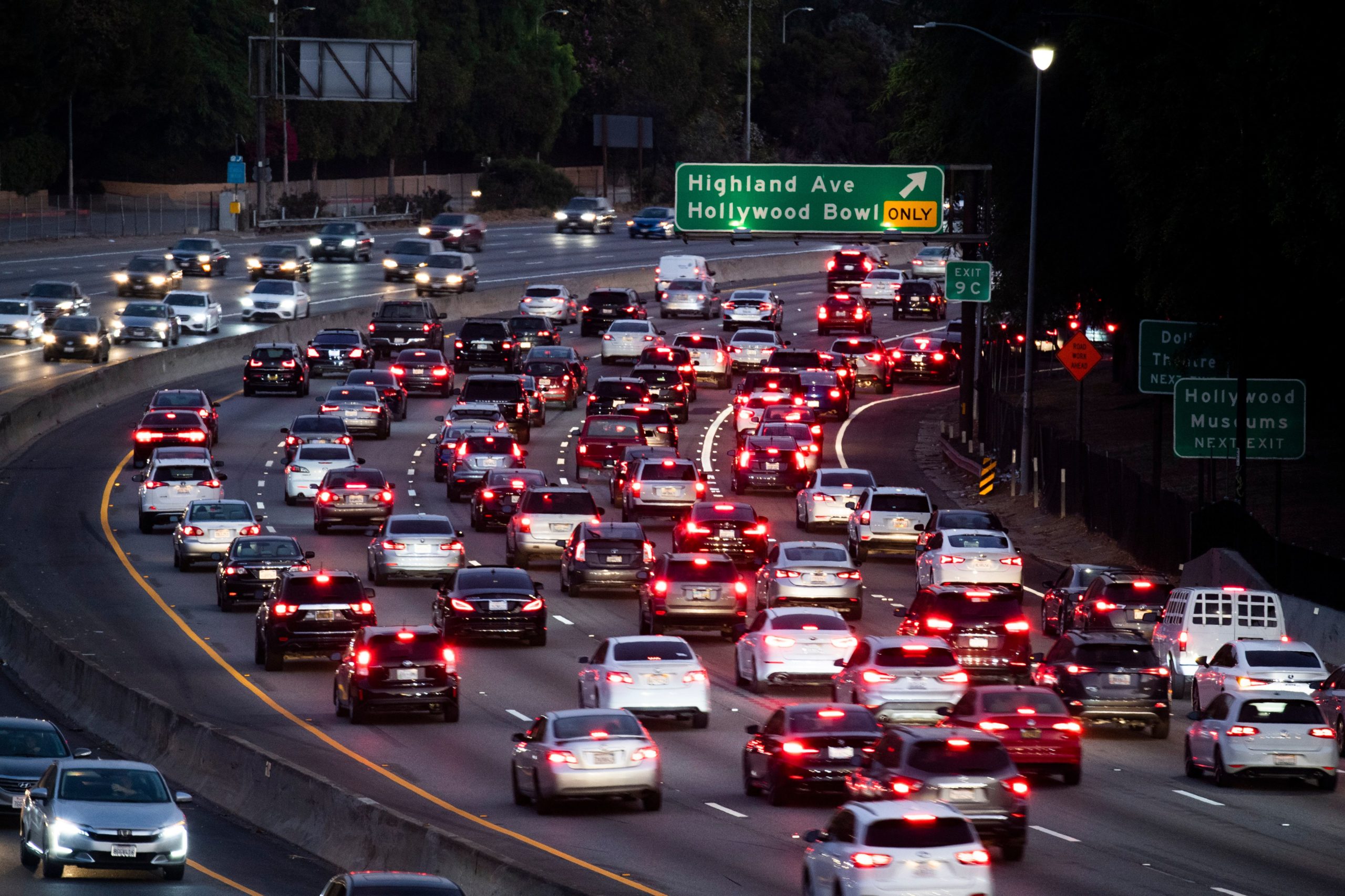 Motor vehicles drive on the 101 freeway in Los Angeles, California on Sept. 17, 2019. (Robyn Beck/AFP via Getty Images)