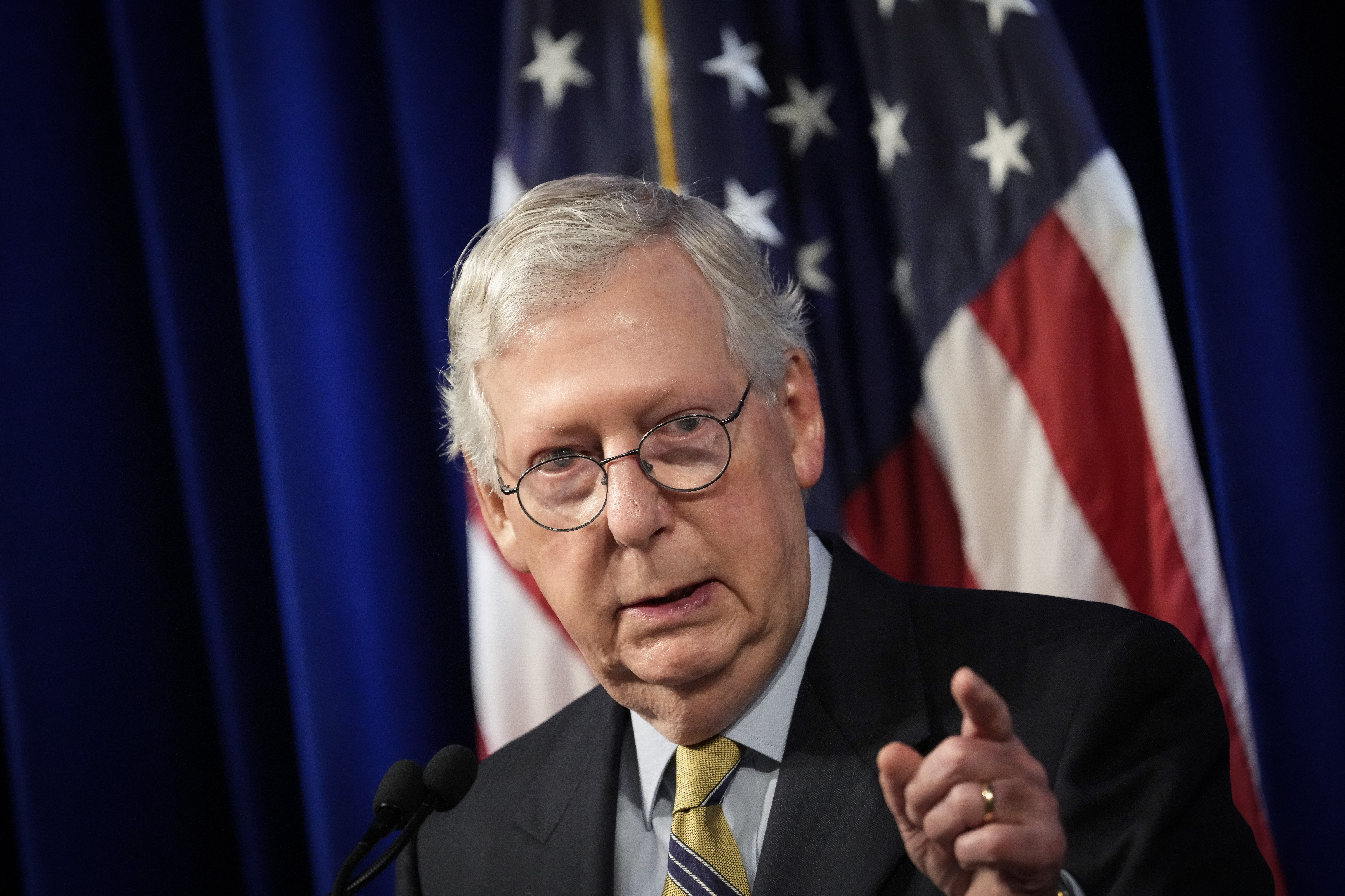 Senate Minority Leader Mitch McConnell speaks as he introduces Supreme Court Justice Clarence Thomas at the Heritage Foundation on Thursday. (Drew Angerer/Getty Images)