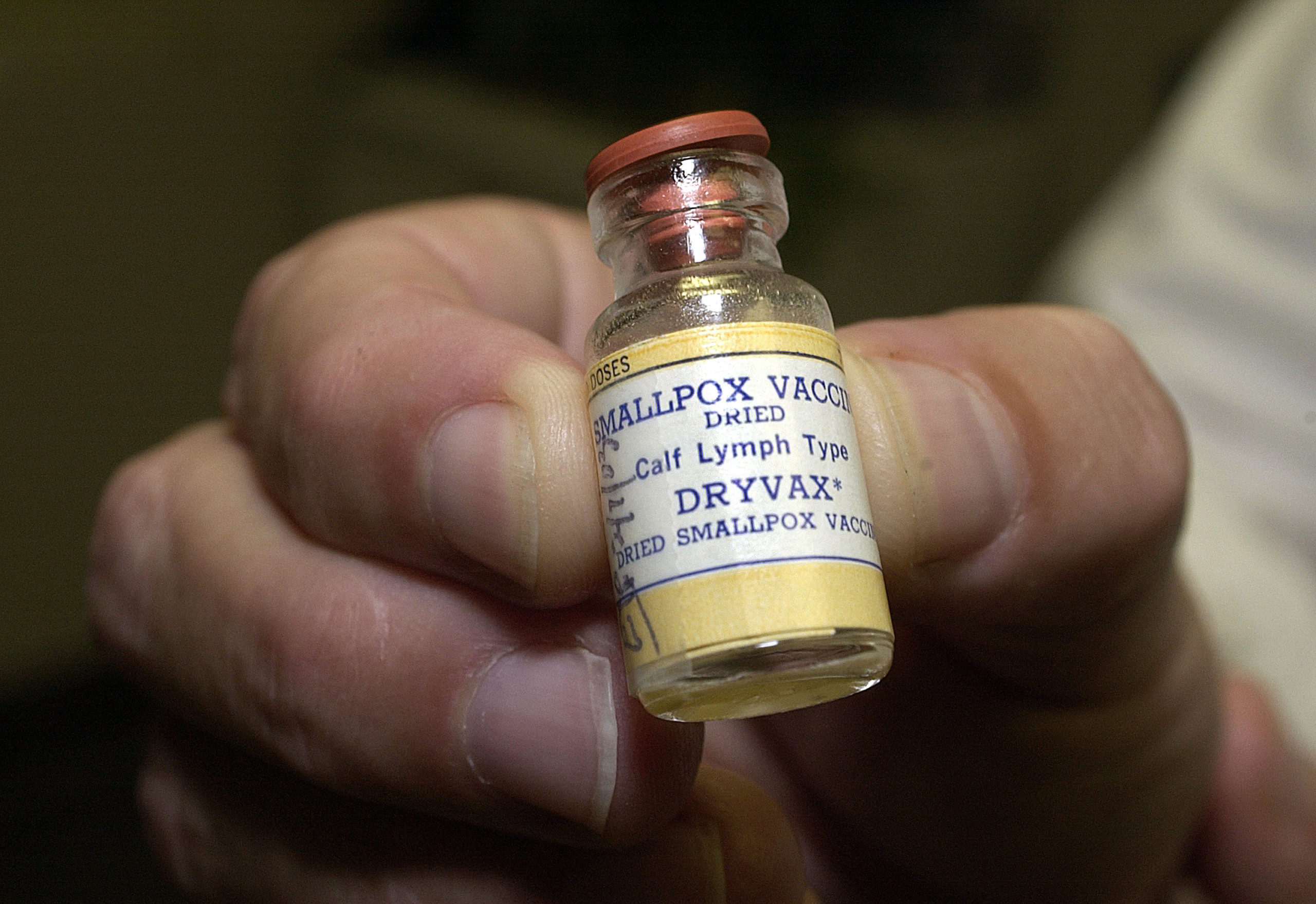 ALTAMONTE SPRINGS, FL - DECEMBER 5: A vial of dried smallpox vaccination is shown December 5, 2002 in Altamonte Springs, Florida. The vial holds approximately 100 doses of the smallpox vaccine. Orlando, Florida area law enforcement agencies plan to be vaccinated for smallpox. (Photo by Scott A. Miller/Getty Images)
