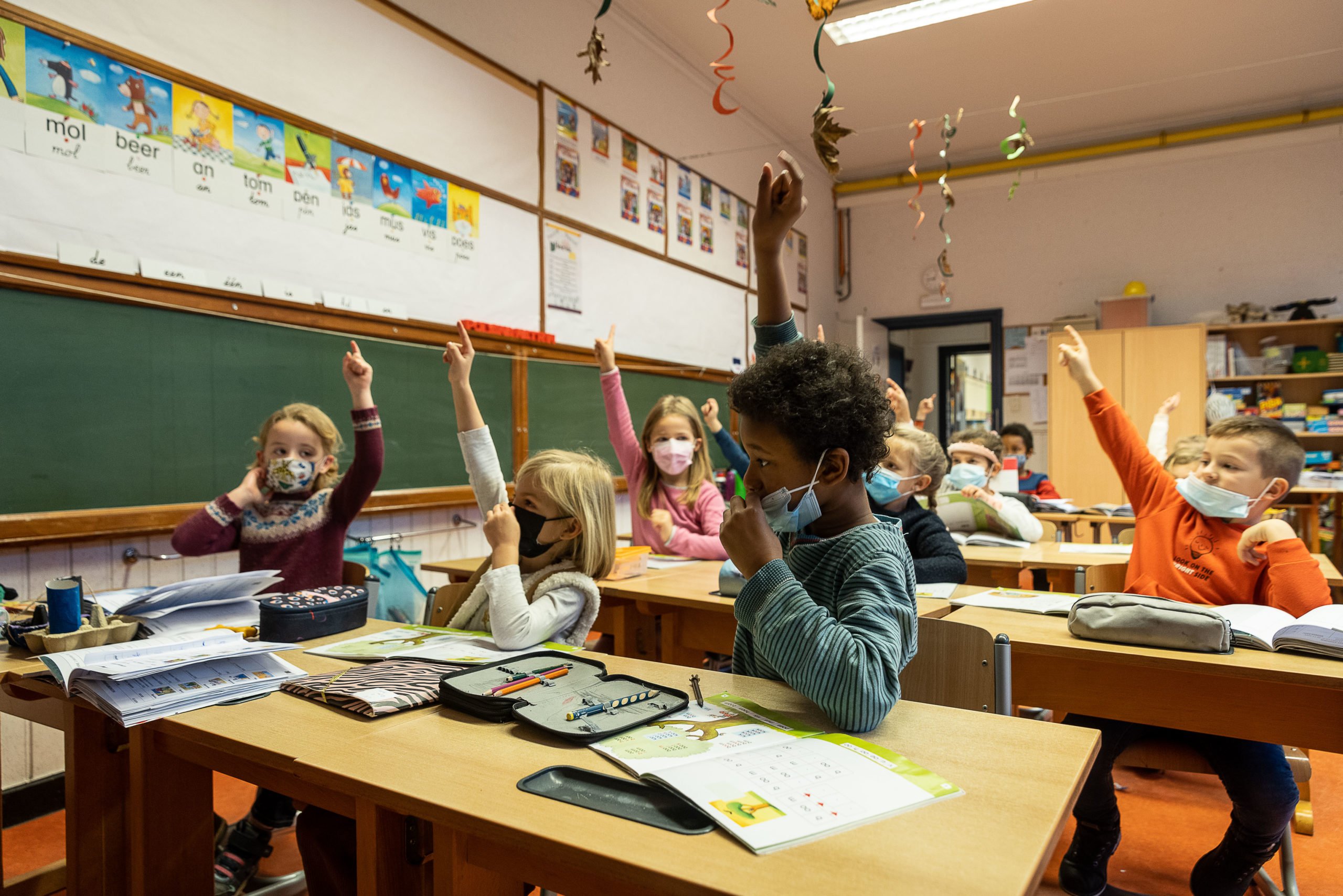 Illustration picture shows school schildren wearing mouth masks in their classroom at a primary school in Gent, Monday 06 December 2021. (Photo by JAMES ARTHUR GEKIERE/BELGA MAG/AFP via Getty Images)
