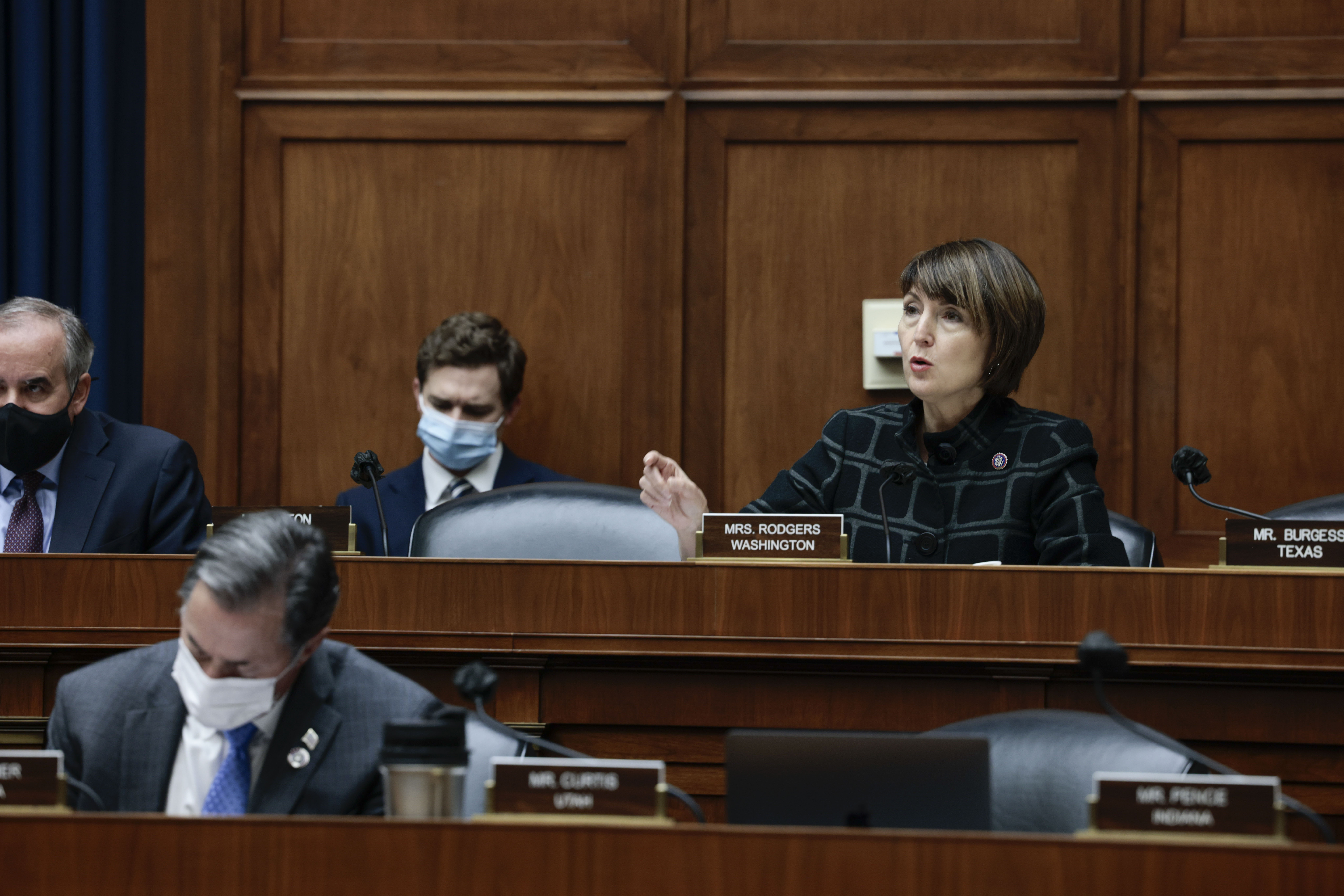 Republican Rep. Cathy McMorris Rodgers speaks at a hearing on Nov. 16 in Washington, D.C. (Anna Moneymaker/Getty Images)