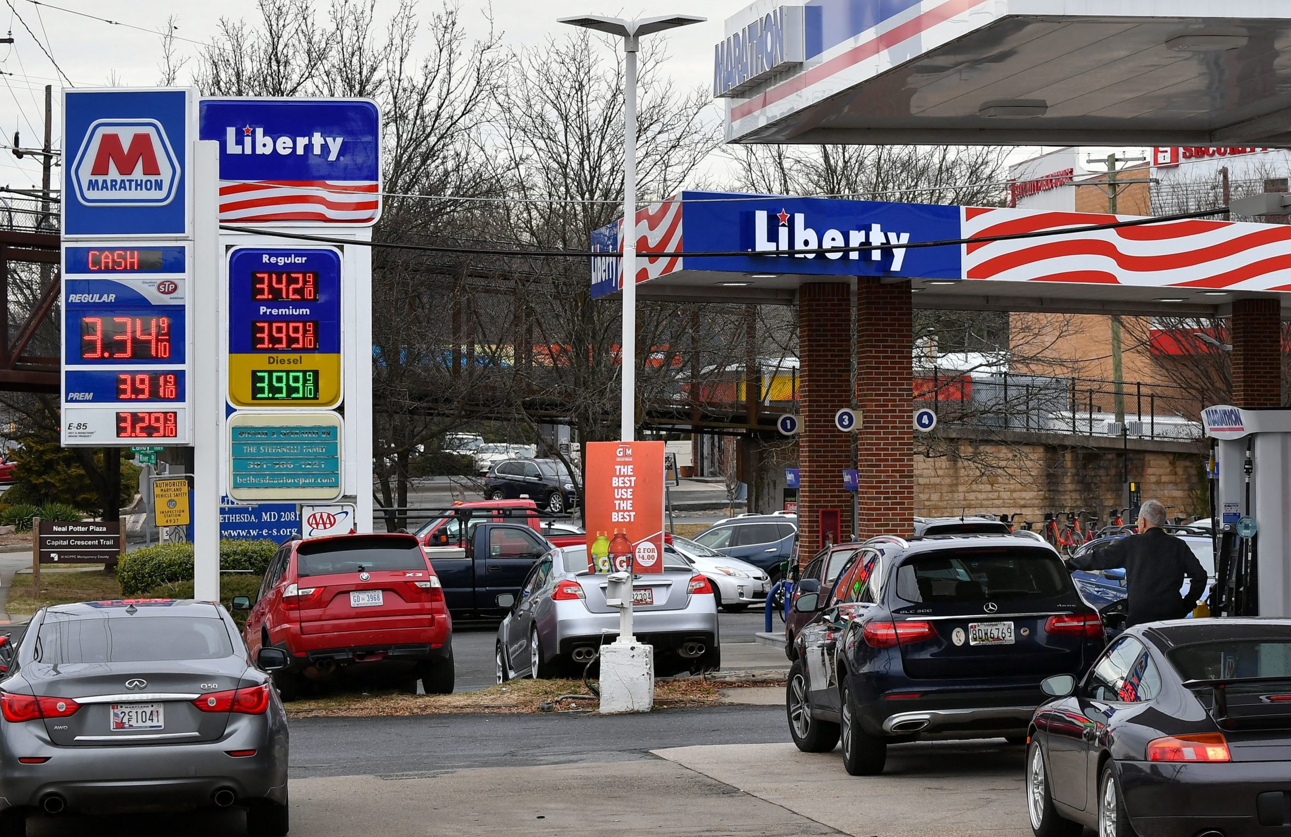Gas stations are seen in Bethesda, Maryland on Wednesday.The average price of gas in the U.S. reached $3.53 per gallon this week, its highest level since July 2014. (Mandel Ngan/AFP via Getty Images)