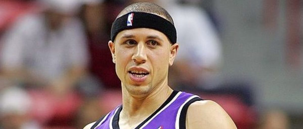 Former Kings player Mike Bibby has the top jersey sales in this state