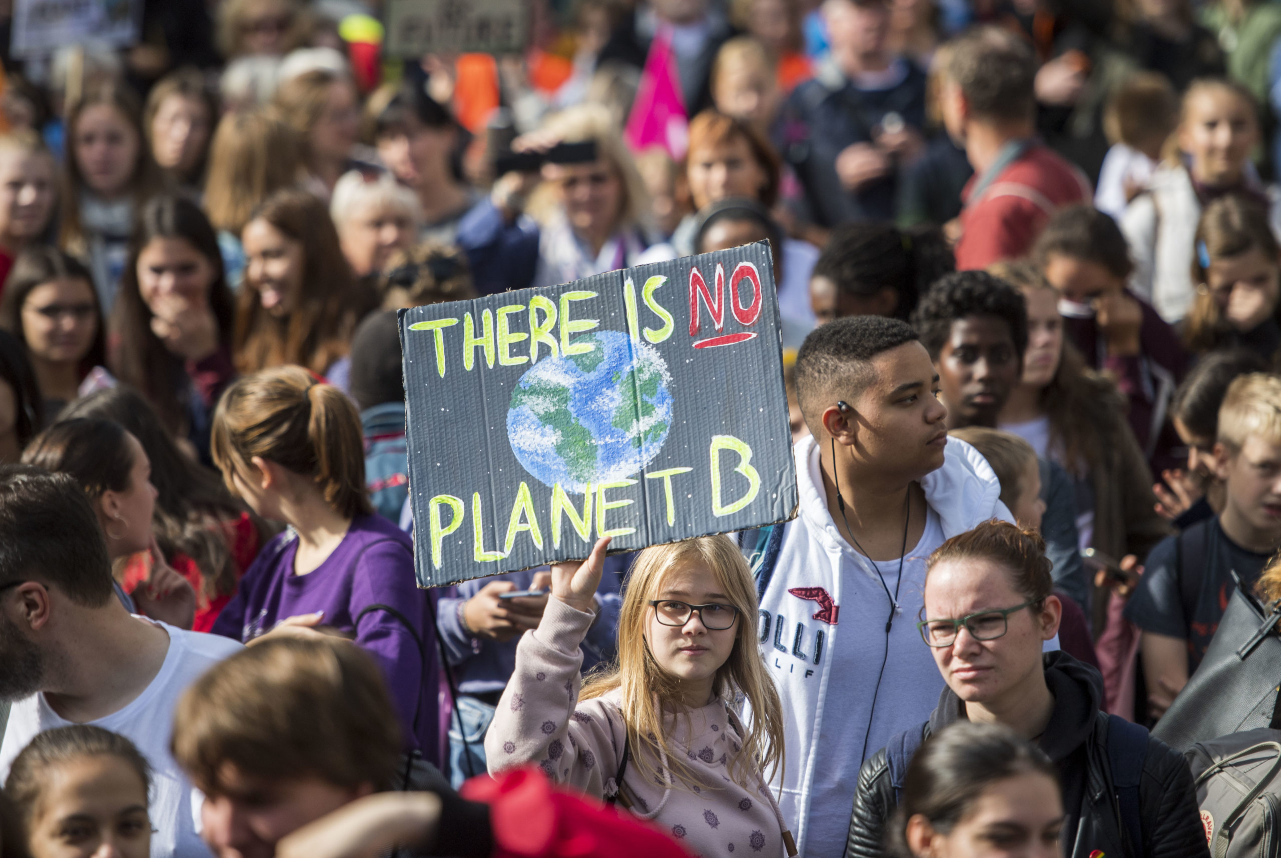 Activists protest during a nationwide climate change action day on Sept. 20, 2019 in Frankfurt, Germany. (Thomas Lohnes/Getty Images)