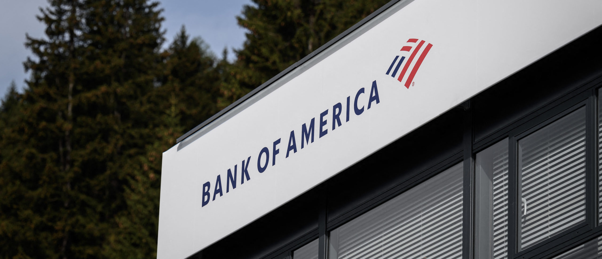 Expect Layoffs And A Recession, Bank Of America Exec Warns