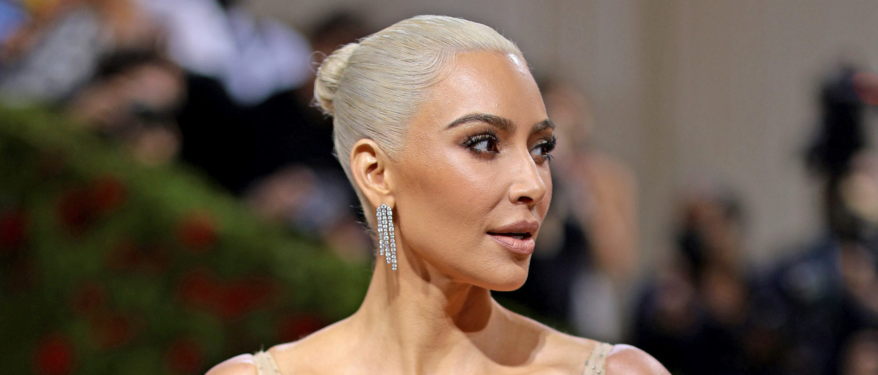 Kim Kardashian Now Owns A Piece Of Marilyn Monroe’s Hair | The Daily Caller