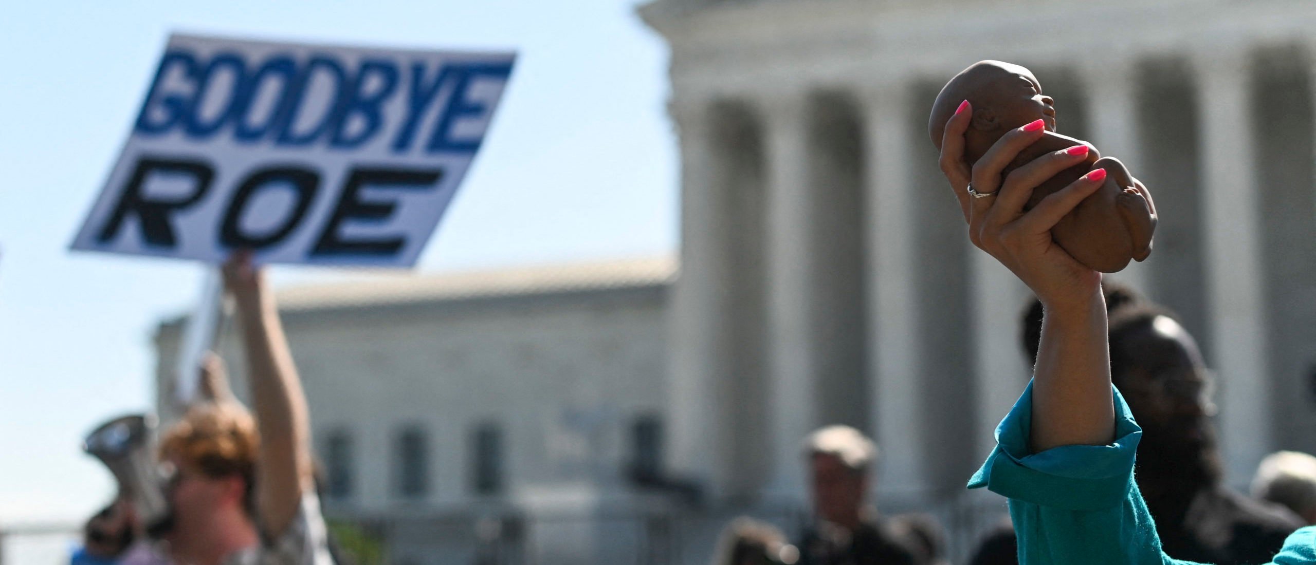 Judge Blocks Kentucky Abortion Trigger Law After SCOTUS Ruling