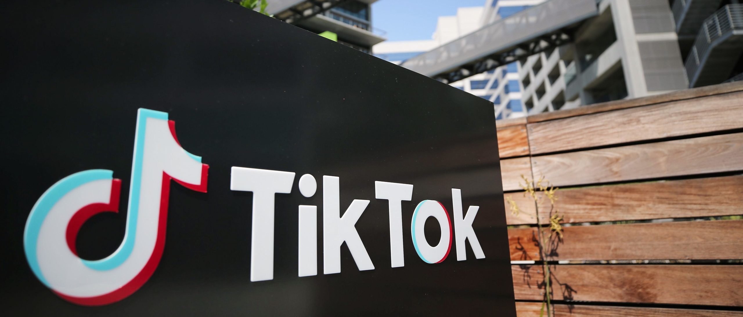‘Doble rasero descarado’: Activista pro-vida dice que TikTok la prohibió, prohibió los anuncios del grupo por ‘motivos políticos partidistas’