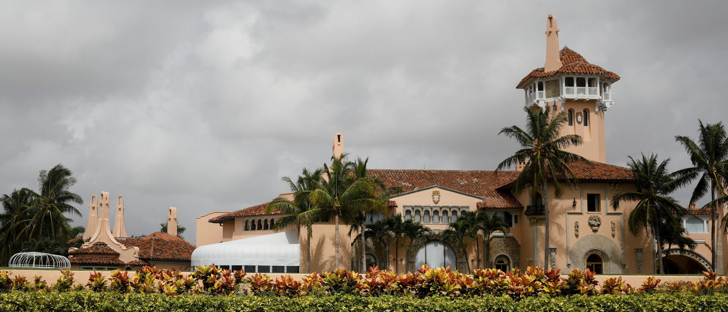 A view of former U.S. President Donald Trump's Mar-a-Lago home after Trump said that FBI agents raided it, in Palm Beach, Florida, U.S. August 9, 2022.