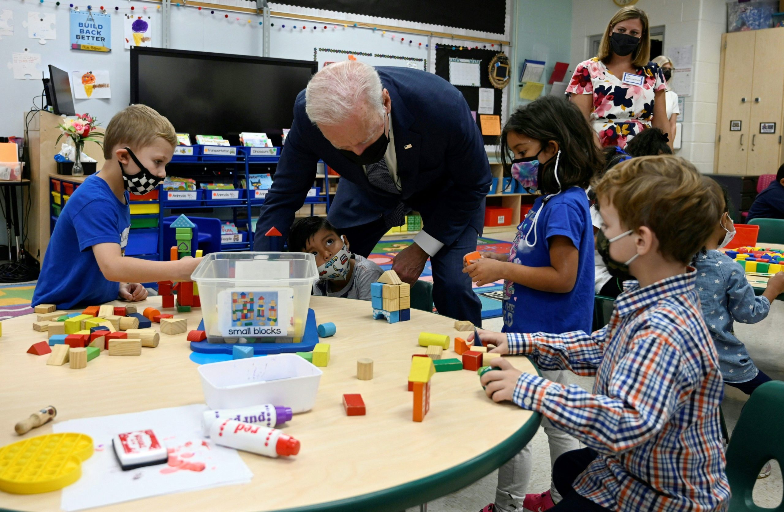 US president Joe Biden talks to students during a visit to a pre-k classroom at East End elementary school in North Plainfield, New Jersey to promote his build back better agenda on October 25, 2021. (Photo by ANDREW CABALLERO-REYNOLDS / AFP) (Photo by ANDREW CABALLERO-REYNOLDS/AFP via Getty Images)