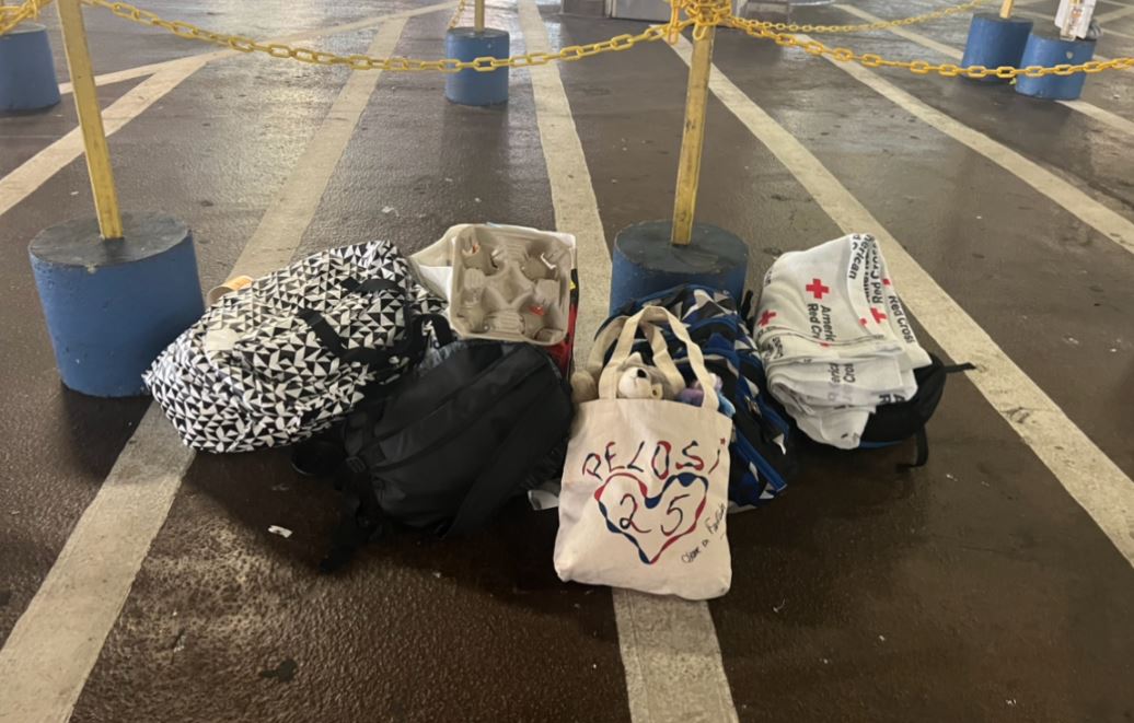 EXCLUSIVE: Migrant Bused To DC Says Local Non-Profit Gave Her A ‘Pelosi’ Tote Bag