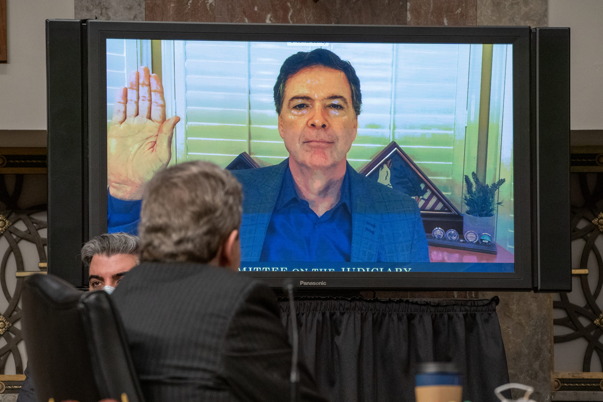 WASHINGTON, DC - SEPTEMBER 30: Former FBI Director James Comey is sworn in remotely at a hearing of the Senate Judiciary Committee on September 30, 2020 in Washington, DC. Comey was testifying in the committee's probe into the origins of the investigation into Russian interference in the 2016 election. (Photo by Ken Cedeno-Pool/Getty Images)