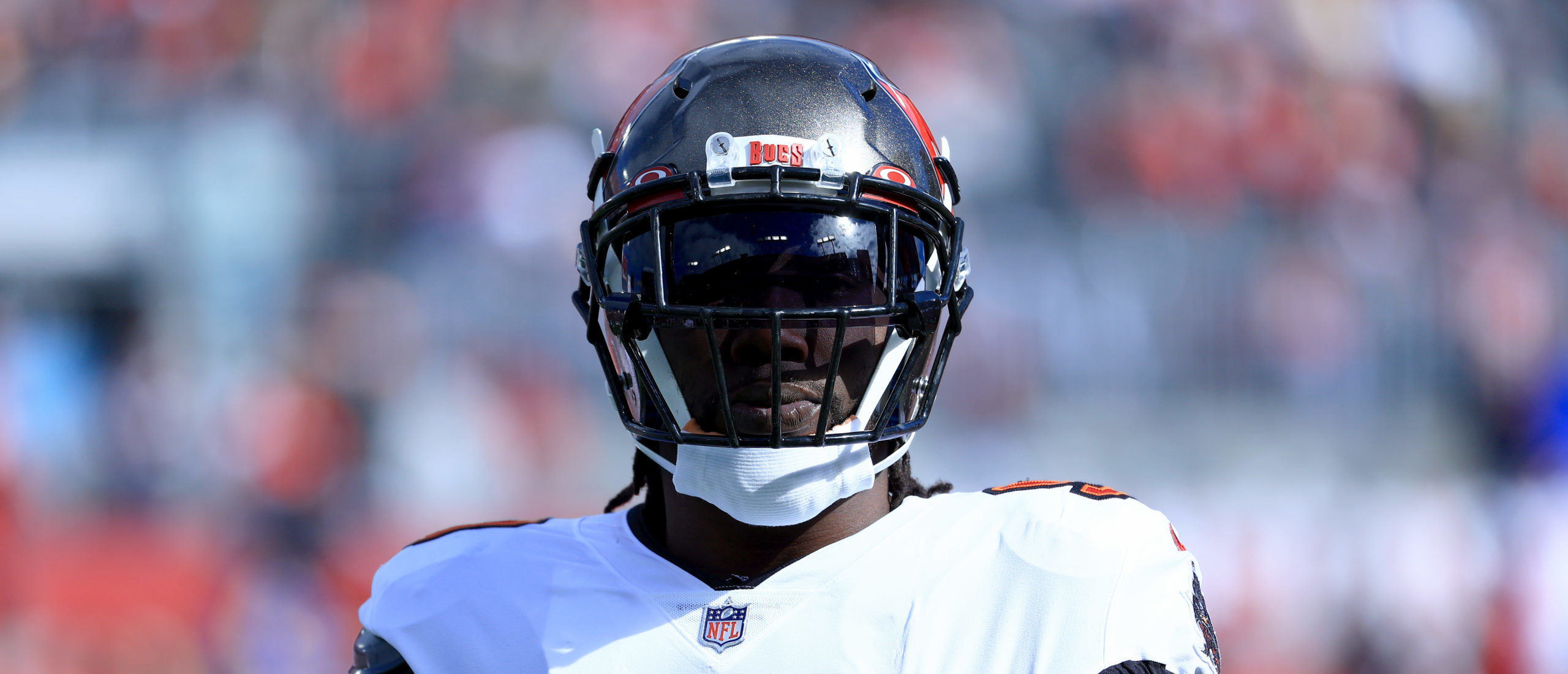 Ravens signing pass rusher Jason Pierre-Paul to one-year deal