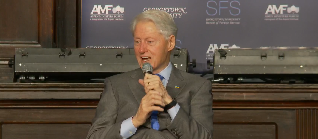 Bill Clinton Just Sent A Massive Warning To Democrats About The Midterms
