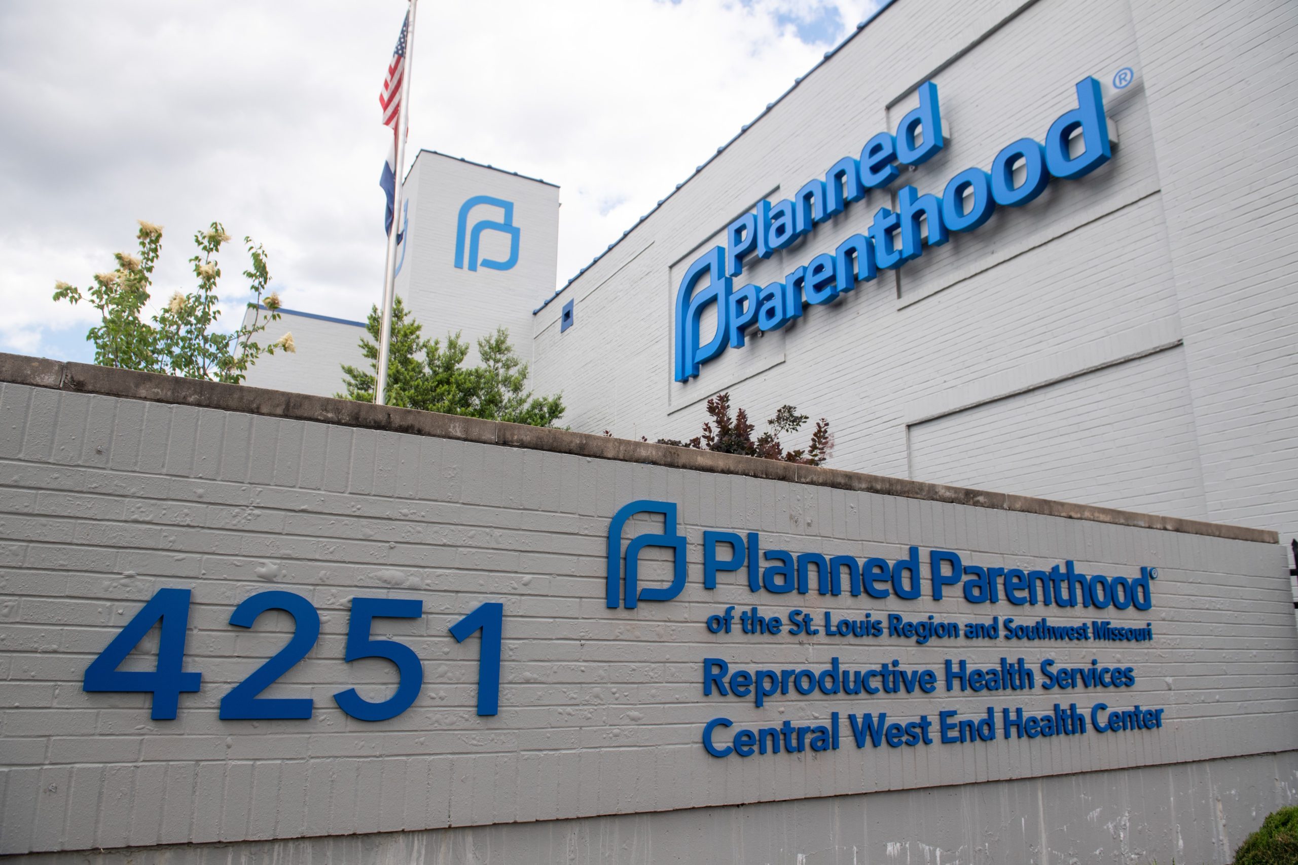 The outside of the Planned Parenthood Reproductive Health Services Center is seen in St. Louis, Missouri, May 30, 2019, the last location in the state performing abortions. - A US court weighed the fate of the last abortion clinic in Missouri on May 30, with the state hours away from becoming the first in 45 years to no longer offer the procedure amid a nationwide push to curtail access to abortion. (Photo by SAUL LOEB / AFP) (Photo credit should read SAUL LOEB/AFP via Getty Images)