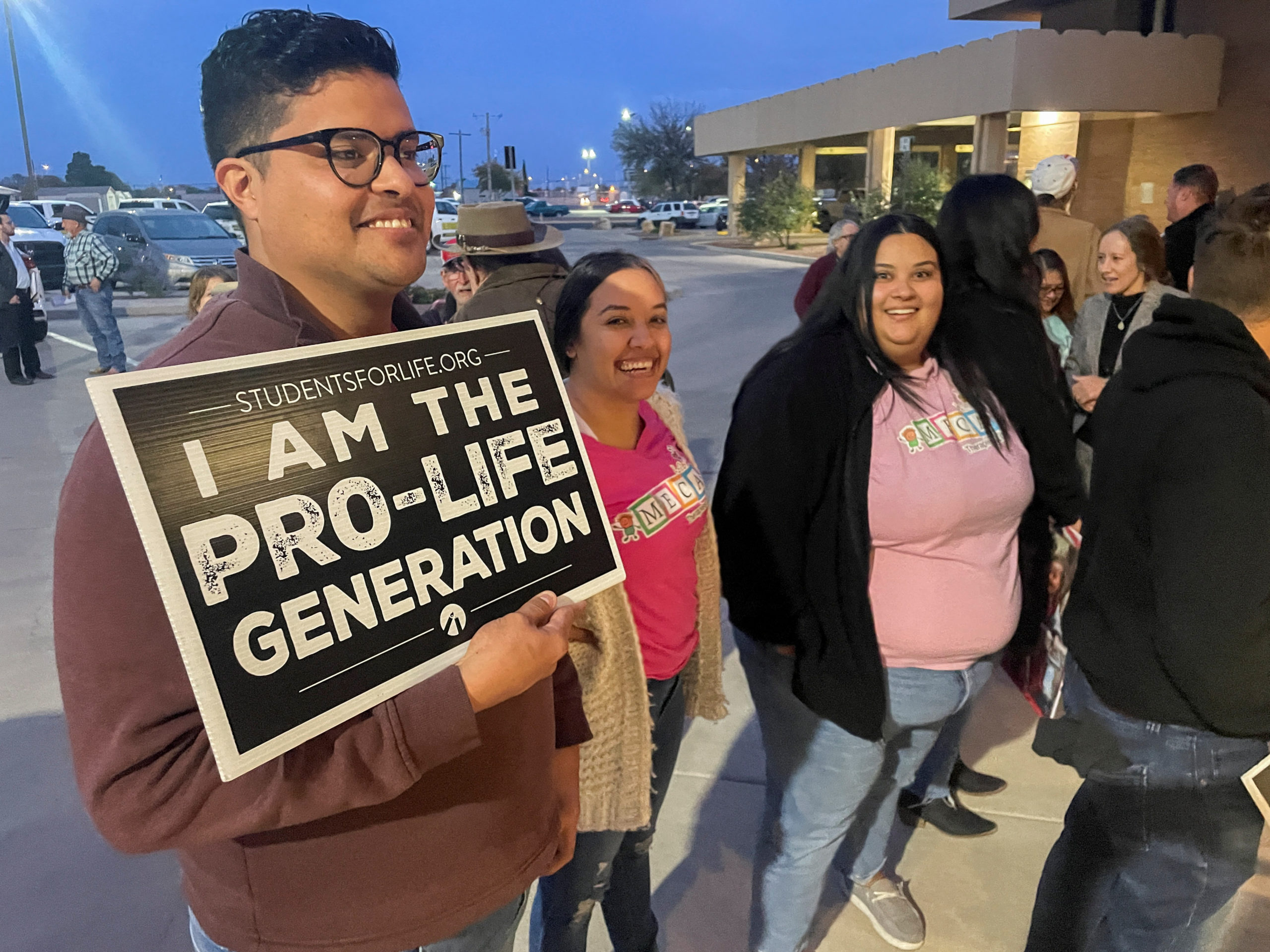 Anti-abortion activists rally ahead of a city commission meeting in Hobbs, New Mexico, U.S. November 7, 2022. REUTERS/Brad Brooks