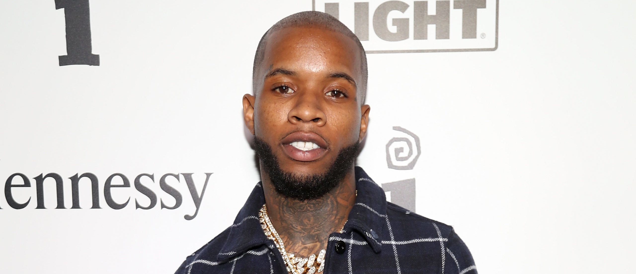 Тори лейнз. Tory Lanez 22 года сидеть. Blank рэпер из Канады. Tory Lanez бренд.