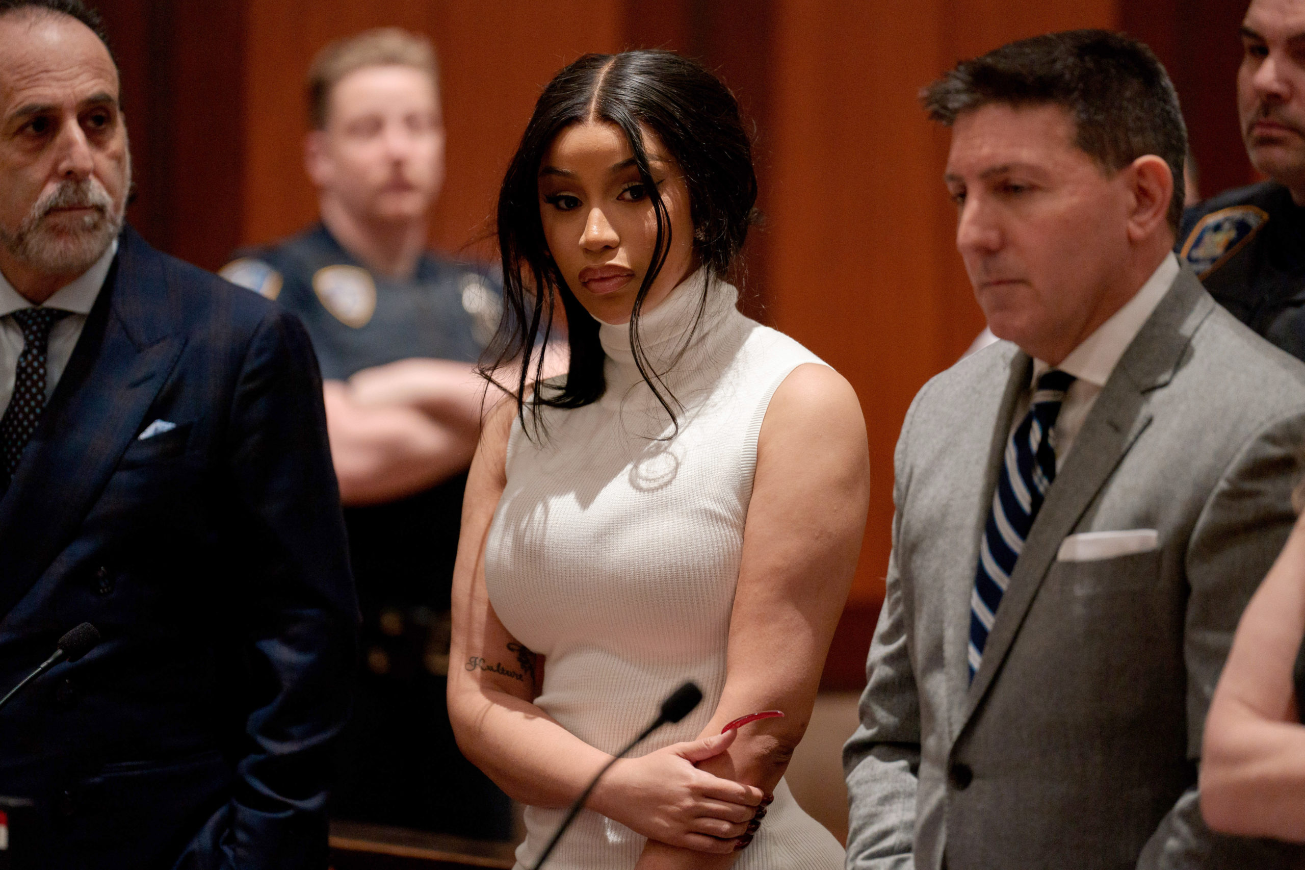 NEW YORK, NY - JANUARY 17: Cardi B appears at Queens County Criminal Court after not meeting her requirements for her misdemeanor guilty plea on January 17, 2023 in New York City. (Photo by Adam Gray-Pool/Getty Images)