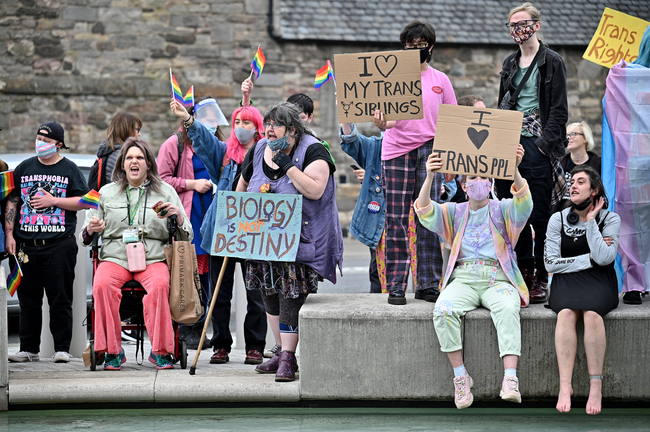 EDINBURGH, SCOTLAND - SEPTEMBER 02: Trans activists hold a counter demonstration next to a woman’s rights demo organised by Women Wont Wheesht on September 02, 2021 in Edinburgh, Scotland. (Photo by Jeff J Mitchell/Getty Images)