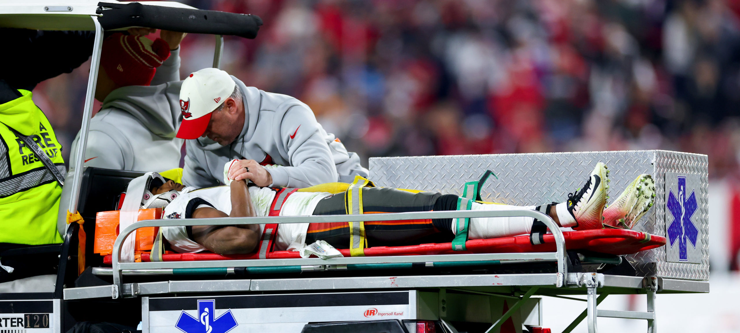 Buccaneers' Russell Gage carted off the field after hit vs Cowboys