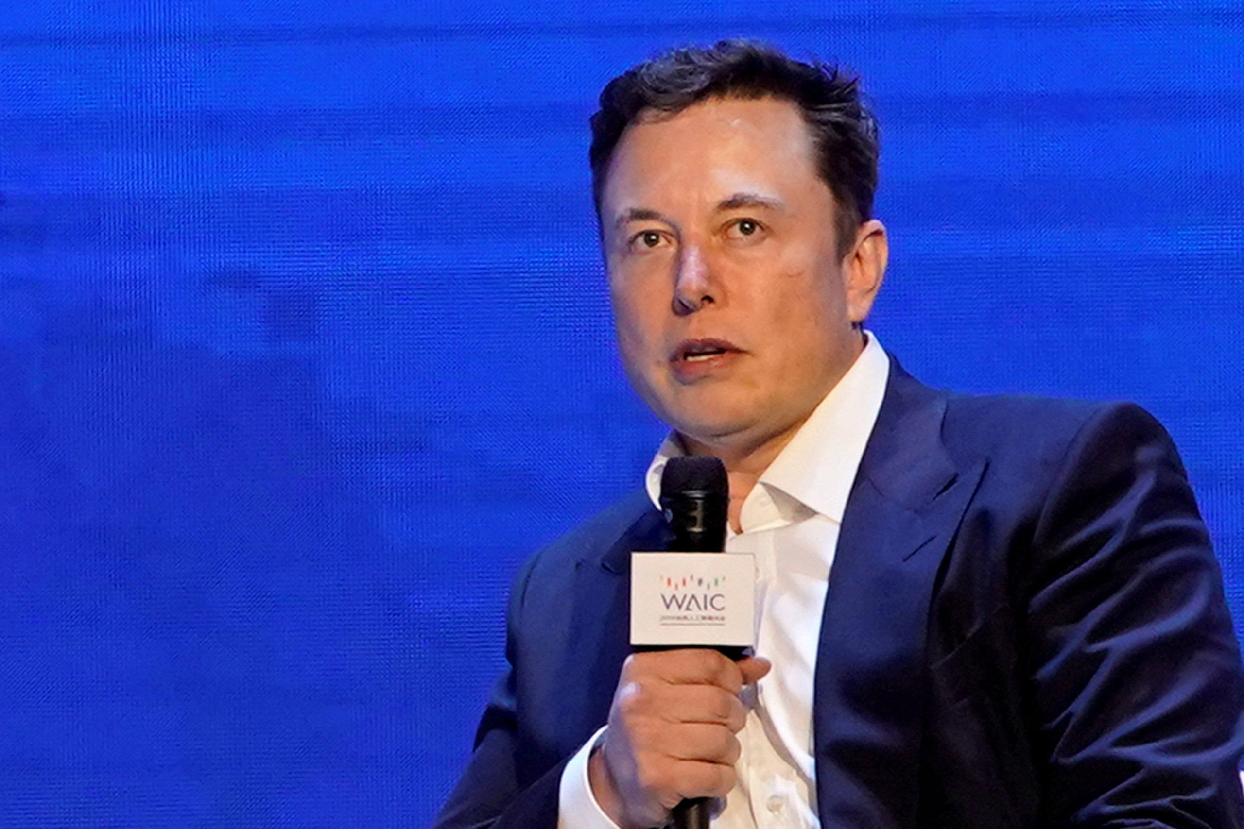 FILE PHOTO: FILE PHOTO: Tesla Inc CEO Elon Musk attends the World Artificial Intelligence Conference (WAIC) in Shanghai, China August 29, 2019. REUTERS/Aly Song/File Photo/File Photo