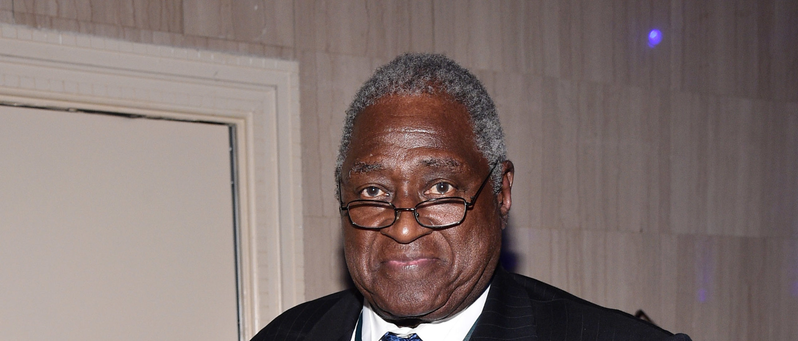 Willis Reed, New York Knicks Hall of Famer, dead at 80 