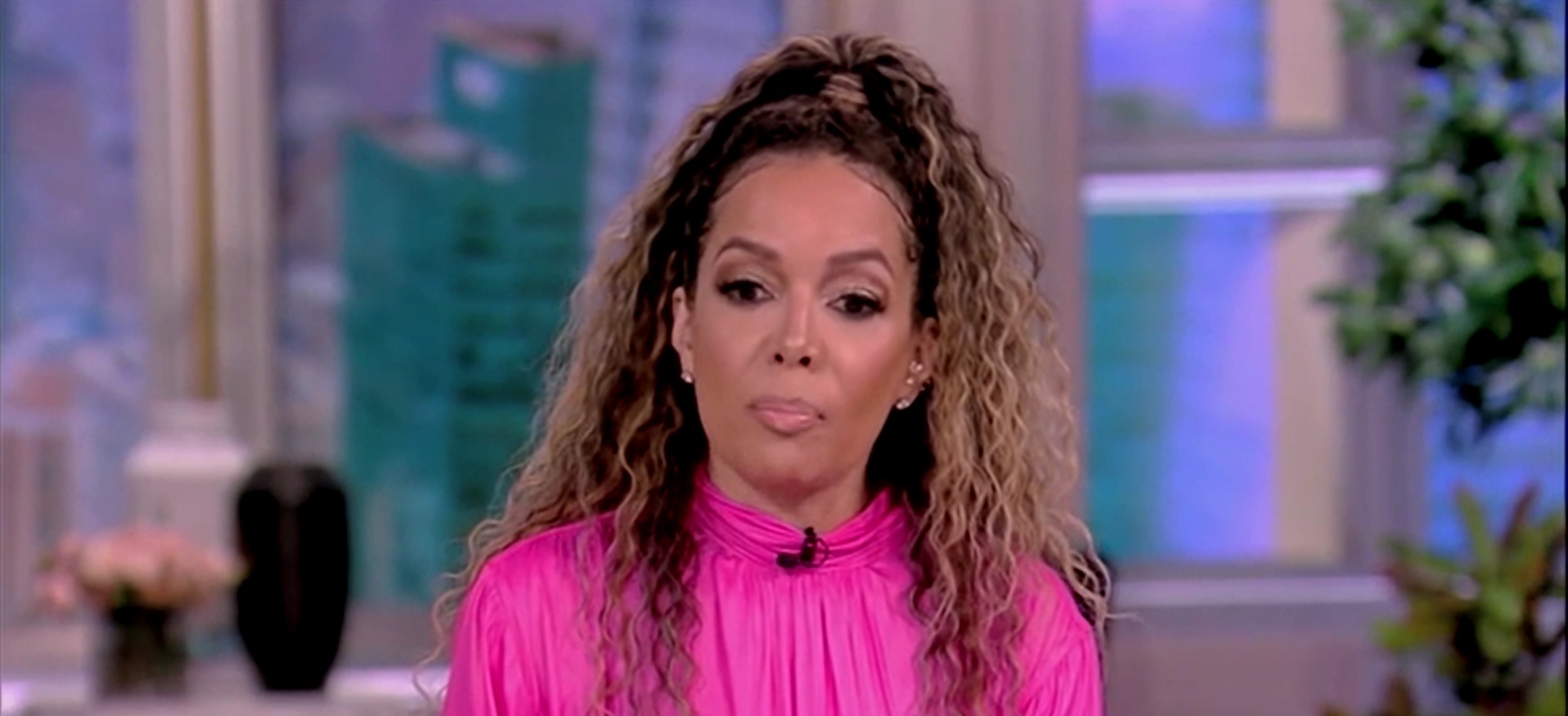 Sunny Hostin Claims Anderson Cooper Tried To ‘Gaslight’ America Over ...