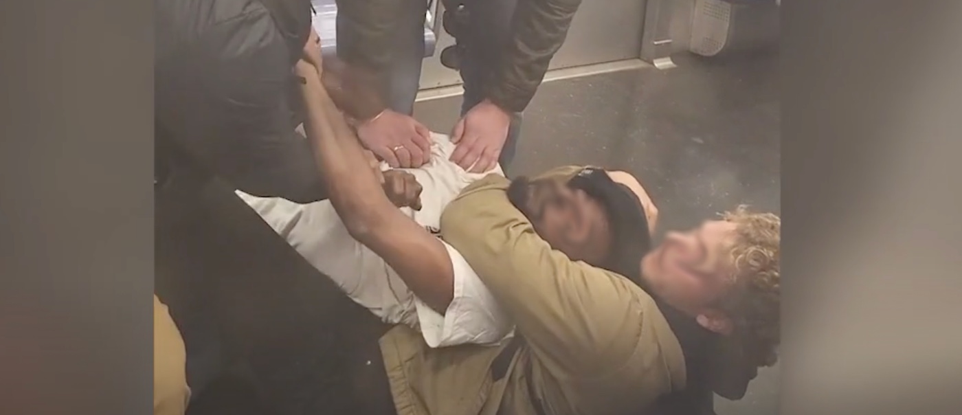 Marine Vet Reportedly Kills Unhinged Man On NYC Subway After Putting Him In Chokehold