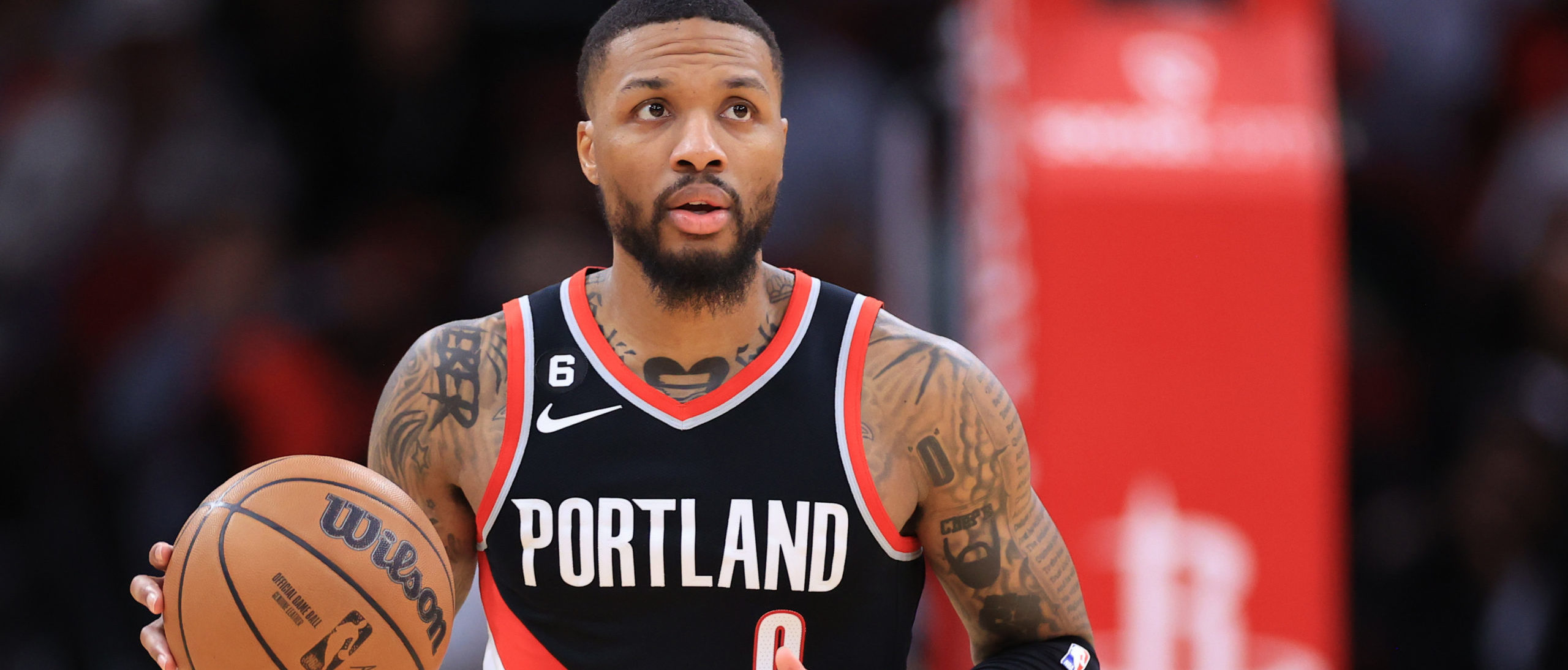 Damian Lillard размах рук