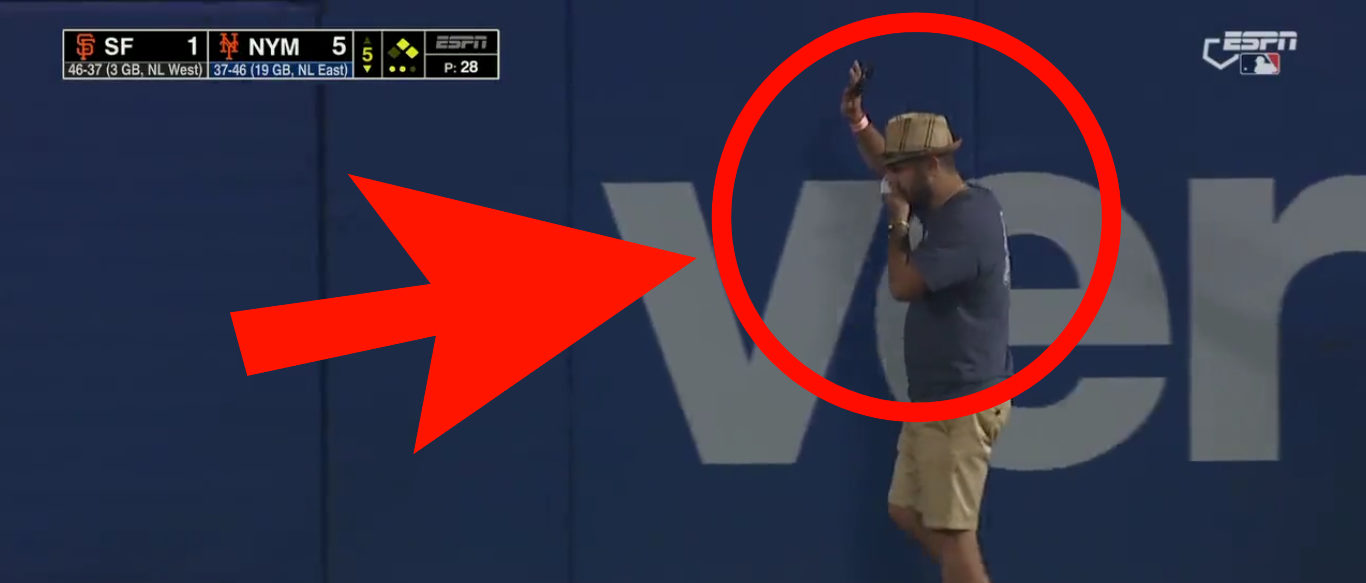 New York Mets fan falls out of centerfield stands onto field