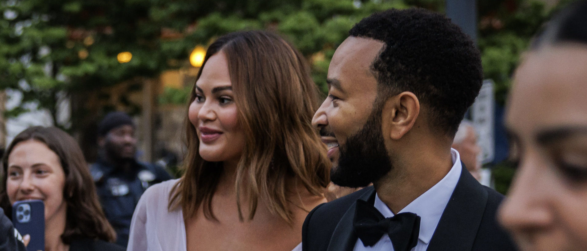 Having A Rough Week? Read The Comments On Chrissy Teigen's Home And You'll Feel Better