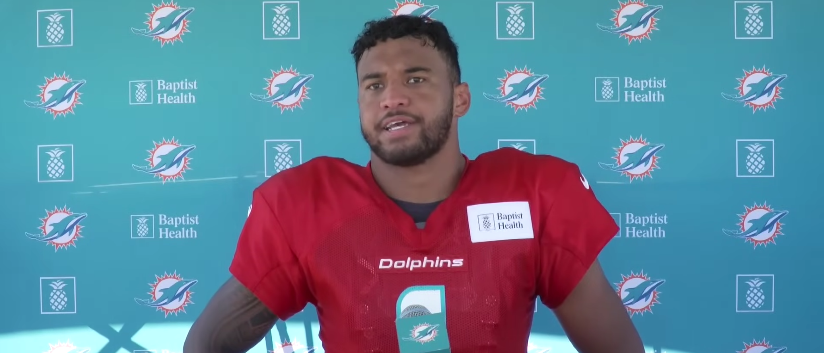 Dolphins' Tua Tagovailoa offers positive review of 'Sound of