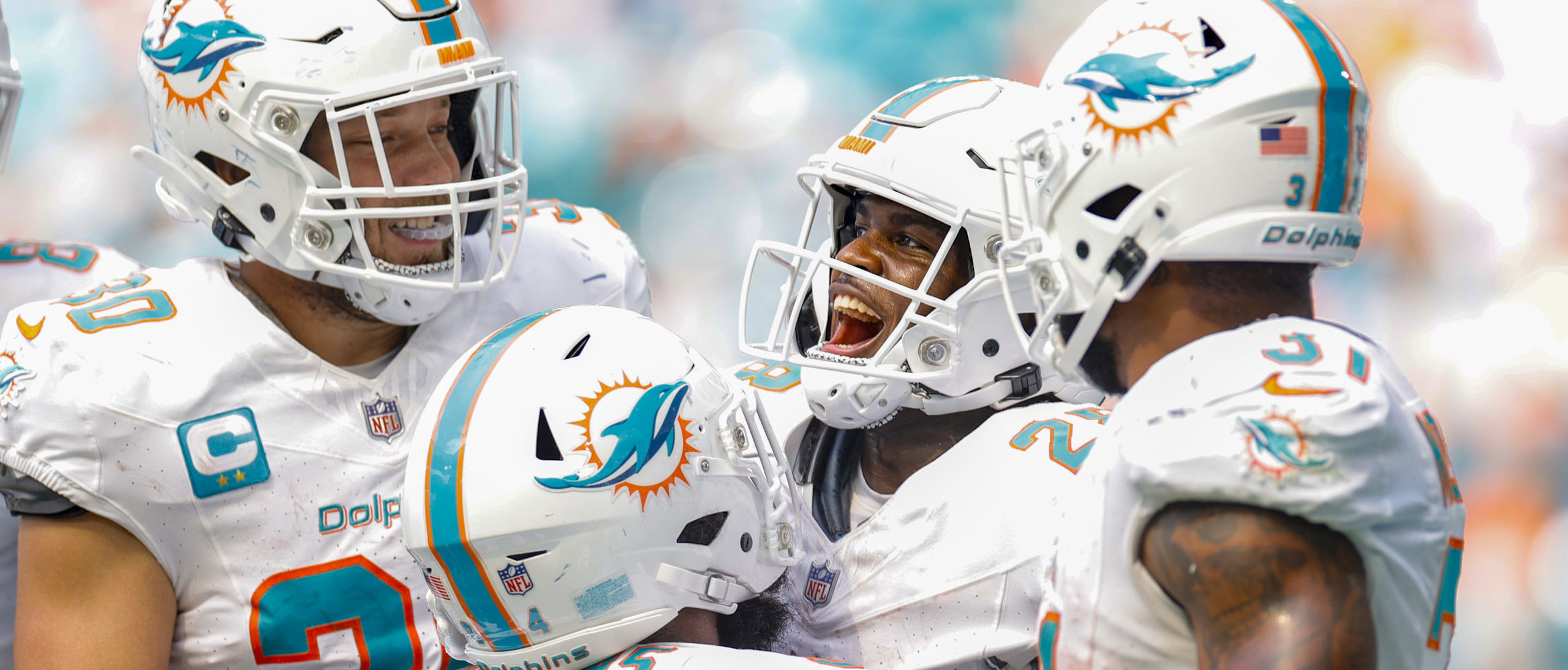 nfl packers dolphins