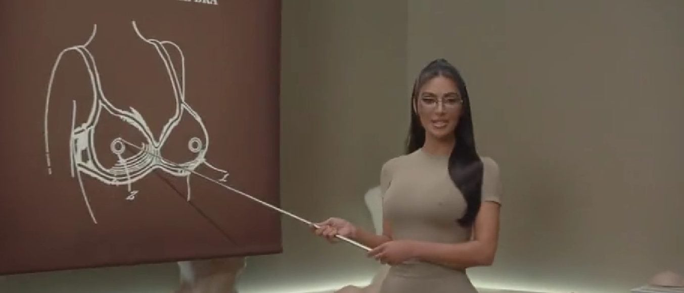 Kim Kardashian stuns as she puts on an eye-popping display in