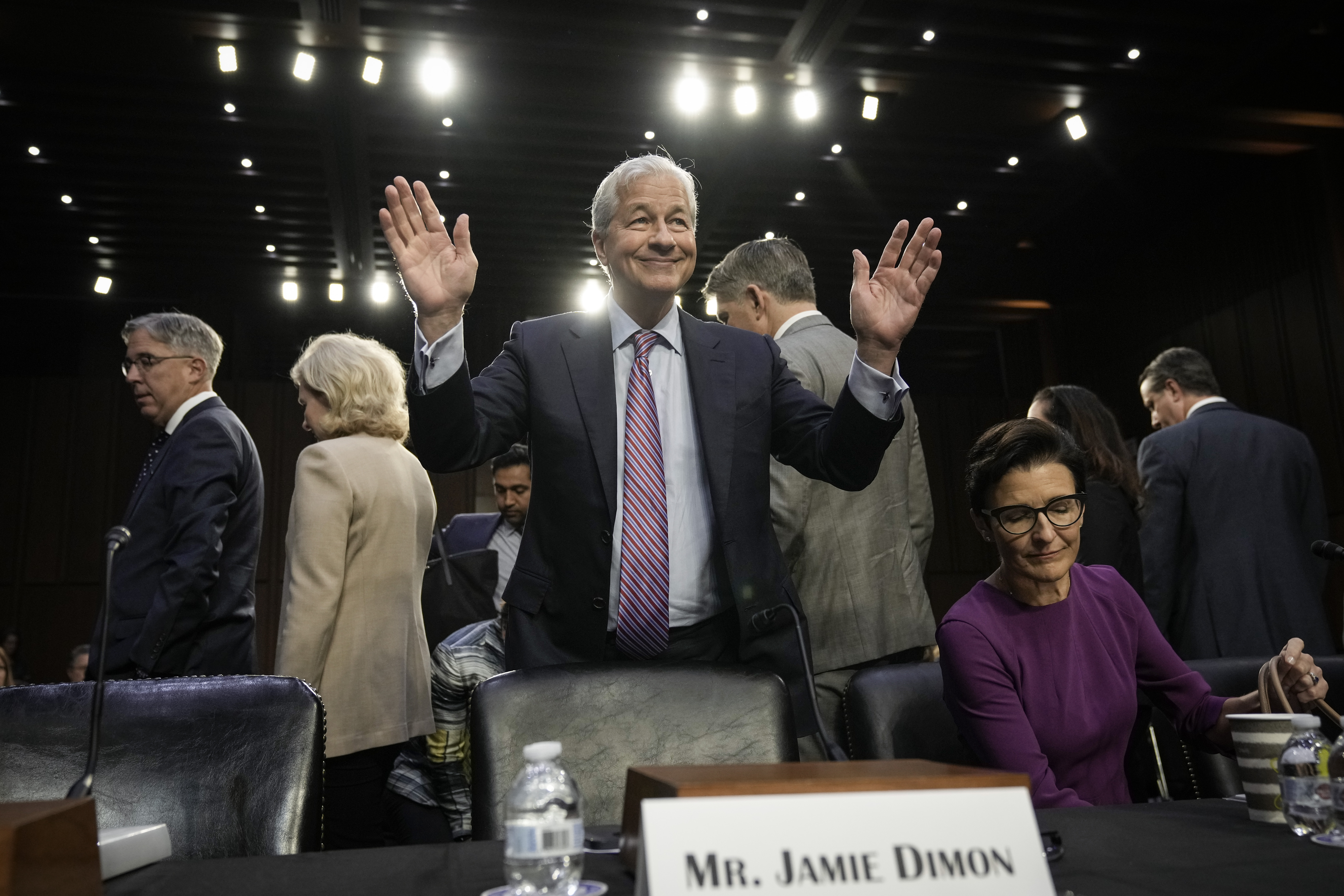 WASHINGTON, DC - SEPTEMBER 22: JPMorgan Chase & Co CEO Jamie Dimon gestures as he arrives for a Senate Banking, Housing, and Urban Affairs Committee hearing on Capitol Hill September 22, 2022 in Washington, DC. The committee held the hearing for annual oversight of the nation's largest banks. (Photo by Drew Angerer/Getty Images)