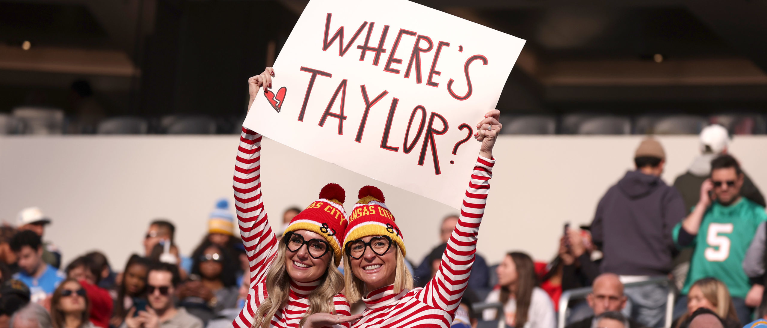 Taylor Swift, Subscriptions And Cupcake-ism: What The Hell Is Going On With The NFL?