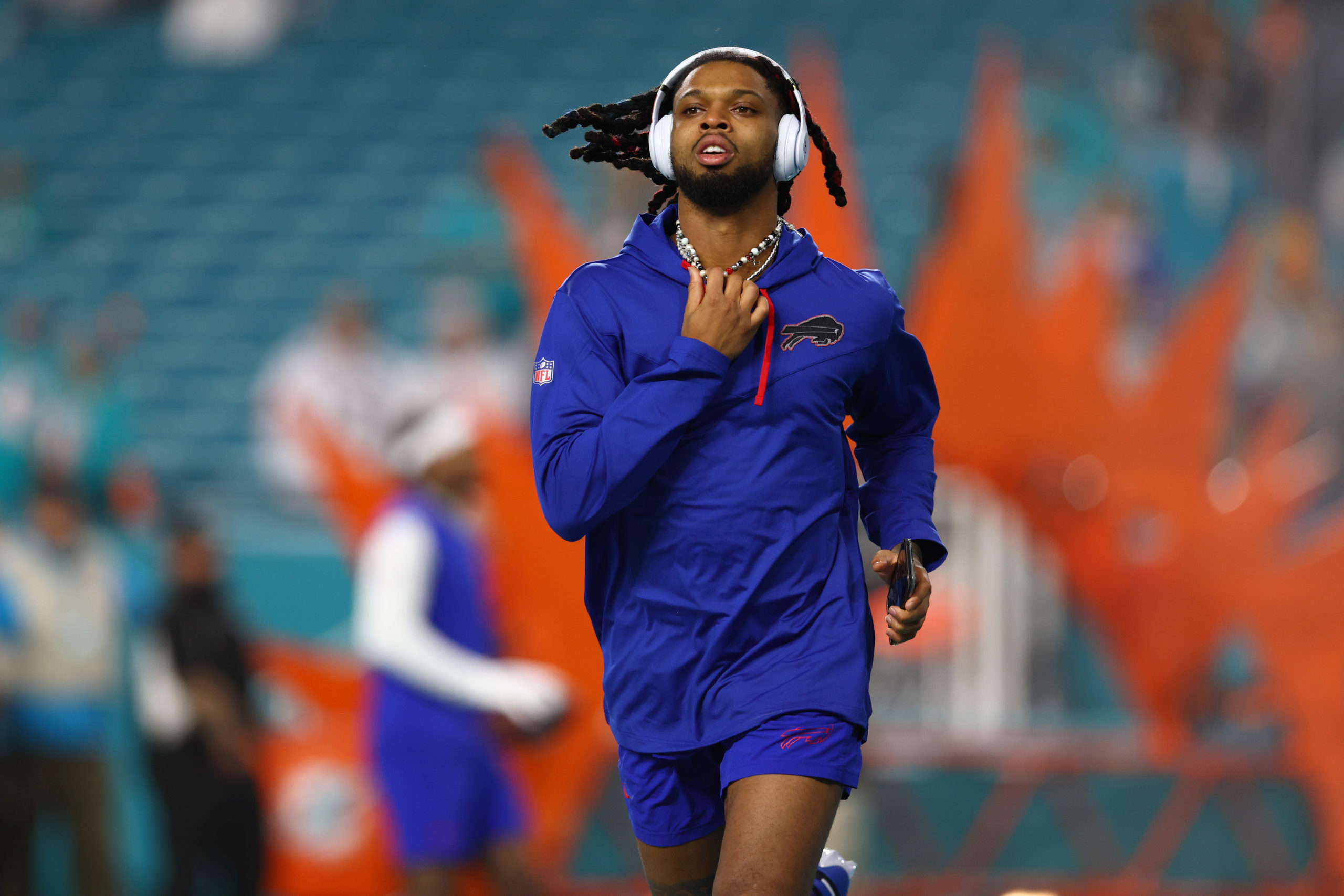MIAMI GARDENS, FLORIDA - JANUARY 07: Damar Hamlin #3 of the Buffalo Bills warms up prior to a game against the Miami Dolphins at Hard Rock Stadium on January 07, 2024 in Miami Gardens, Florida. Megan Briggs/Getty Images