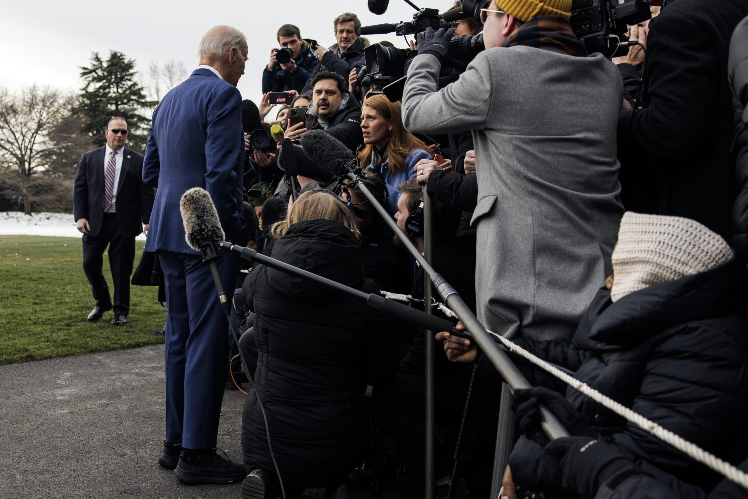 U.S. President Joe Biden takes some questions from members of the press before departing in Marine One from the South Lawn of the White House on January 18, 2024 in Washington, DC. The President is heading to North Carolina where he will deliver a speech on his economic agenda. (Photo by Samuel Corum/Getty Images)