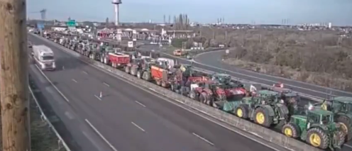 French Farmers Lay ‘Seige’ To Paris To Protest Environmental Red Tape