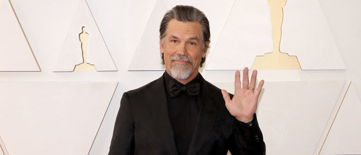 Josh Brolin Has Apparently Been Writing Really Bad Poetry About His Co-Stars