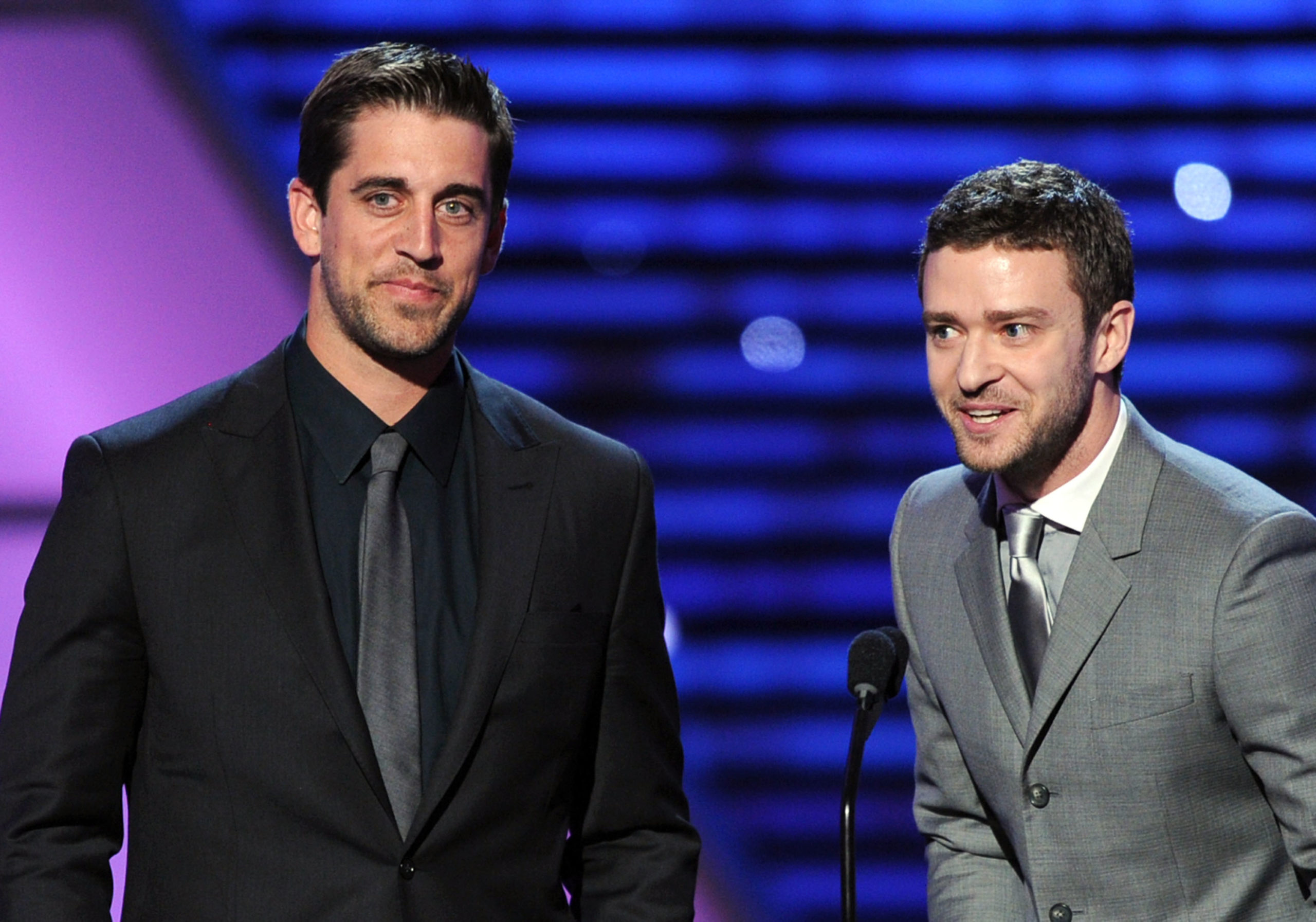 LOS ANGELES, CA - JULY 13: NFL player Aaron Rodgers and actor Justin Timberlake present the ESPY for Best Male College Athlete during The 2011 ESPY Awards at Nokia Theatre L.A. Live on July 13, 2011 in Los Angeles, California. Kevin Winter/Getty Images