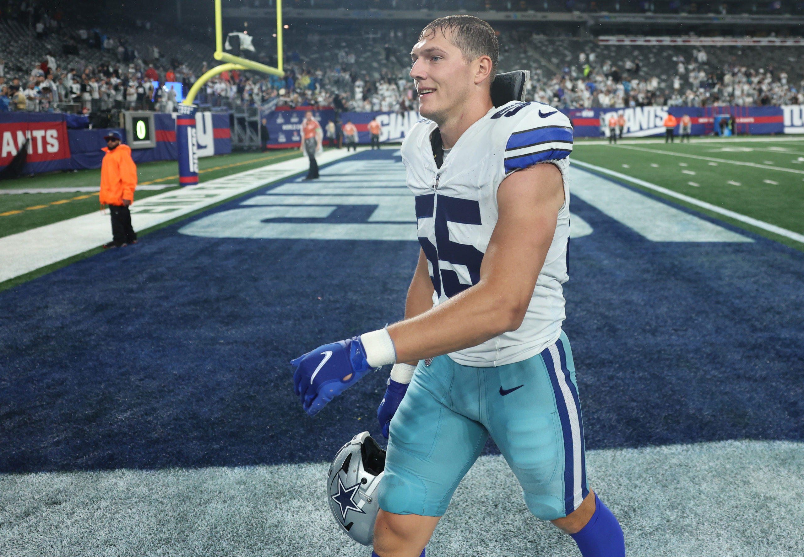 EAST RUTHERFORD, NEW JERSEY - SEPTEMBER 10: Leighton Vander Esch #55 of the Dallas Cowboys reacts after a 40-0 victory against the New York Giants at MetLife Stadium on September 10, 2023 in East Rutherford, New Jersey. Tim Nwachukwu/Getty Images