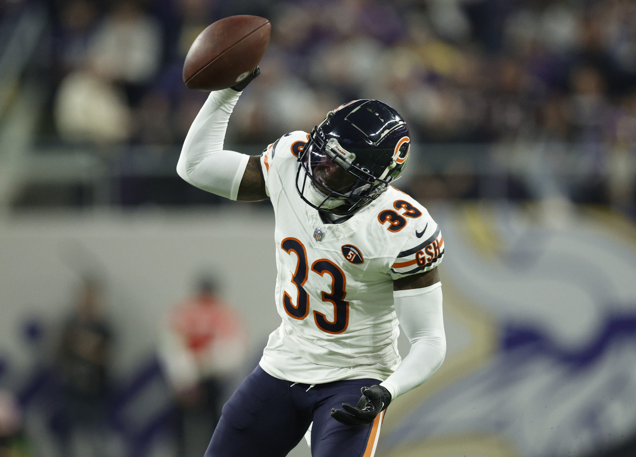 MINNEAPOLIS, MINNESOTA - NOVEMBER 27: Jaylon Johnson #33 of the Chicago Bears reacts after nearly intercepting a pass during the second quarter against the Minnesota Vikings at U.S. Bank Stadium on November 27, 2023 in Minneapolis, Minnesota. David Berding/Getty Images