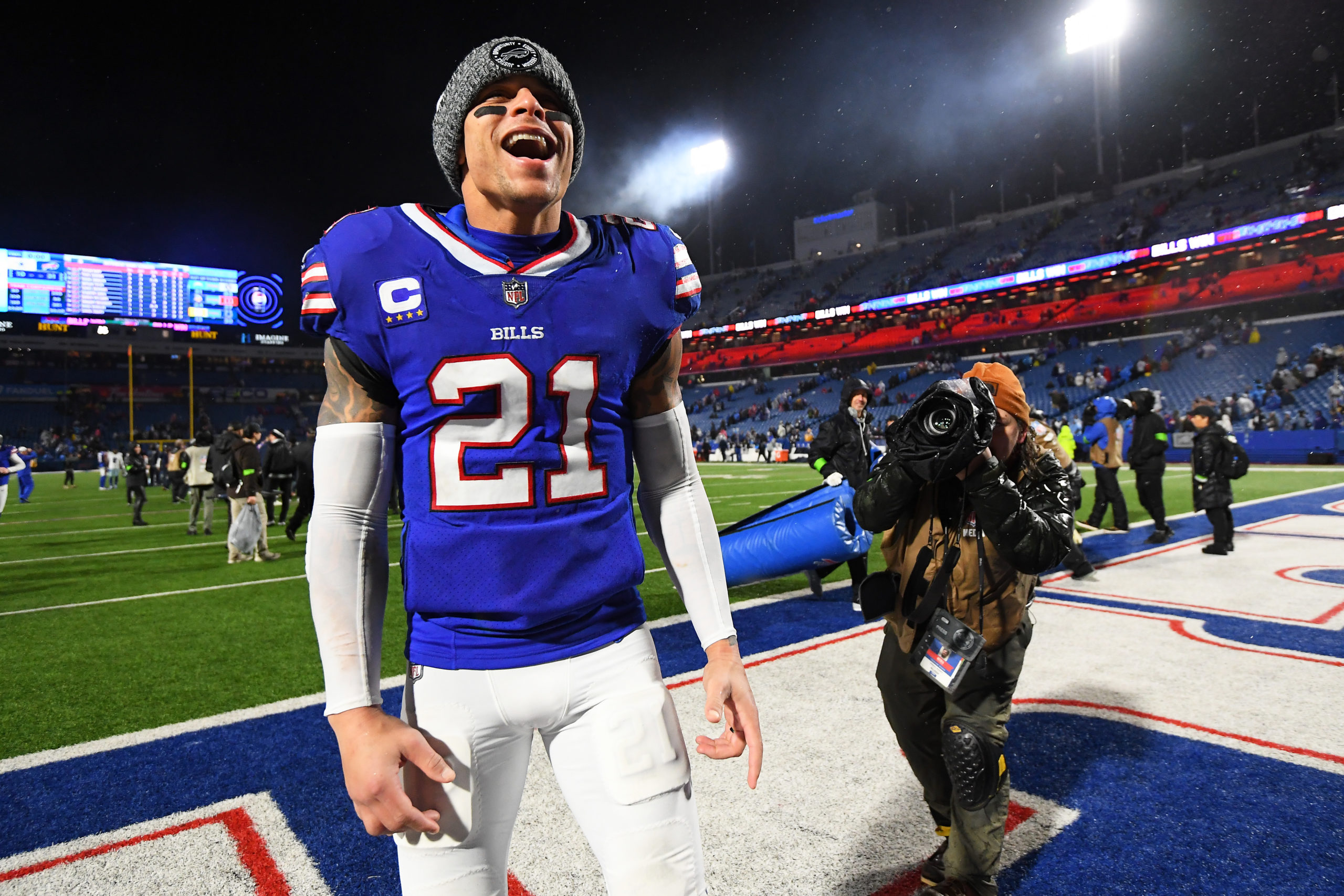 ORCHARD PARK, NEW YORK - DECEMBER 17: Jordan Poyer #21 of the Buffalo Bills yells after his team's 31-10 win against the Dallas Cowboys at Highmark Stadium on December 17, 2023 in Orchard Park, New York. Rich Barnes/Getty Images