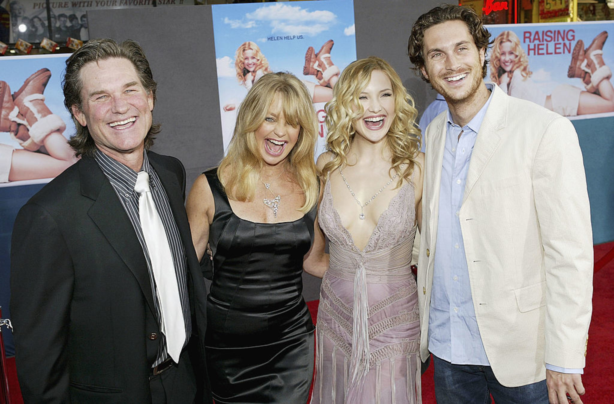 Oliver Hudson Claims Lifestyle Of Mom Goldie Hawn Caused His Childhood ...